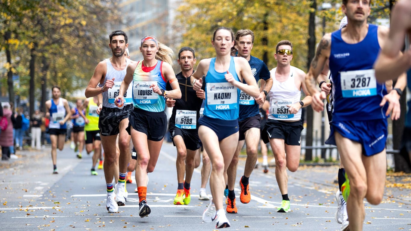 Frankfurt Halbmarathon 2025: Straßensperrungen am Sonntag