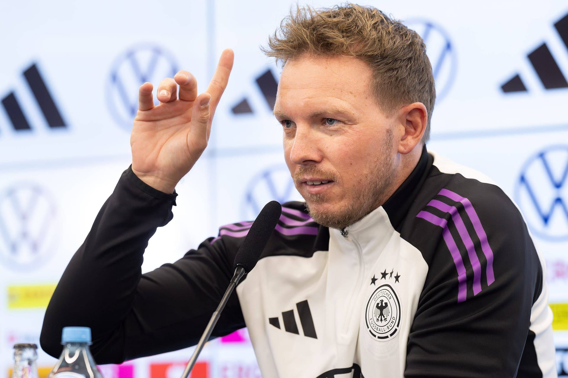 Julian Nagelsmann hat vollen Fokus: Der Bundestrainer will Teil der gesetzten Teams bei der WM-Auslosung werden.