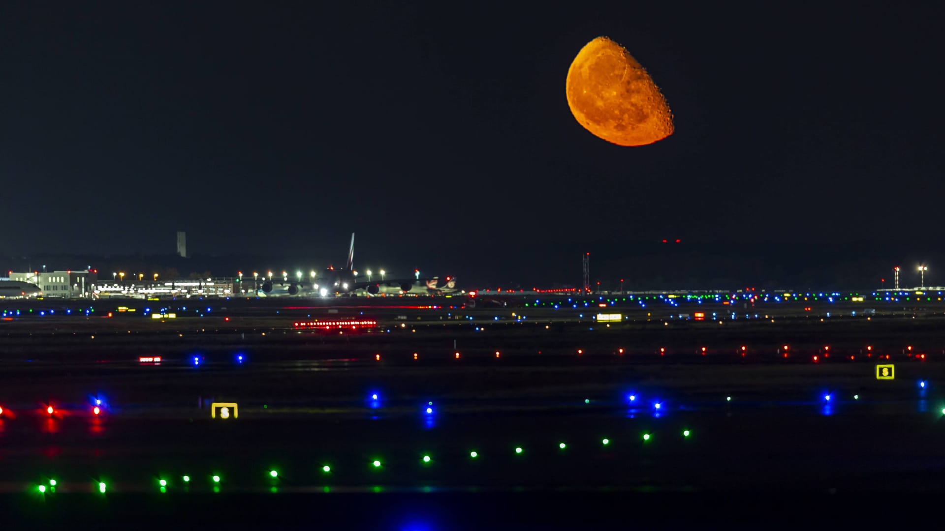 Mondfinsternis über Frankfurt (Archivbild):