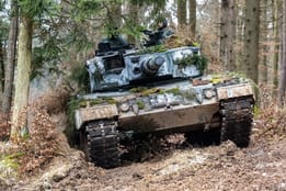Bericht: Deutschland erwägt Einstieg bei Panzerbauer