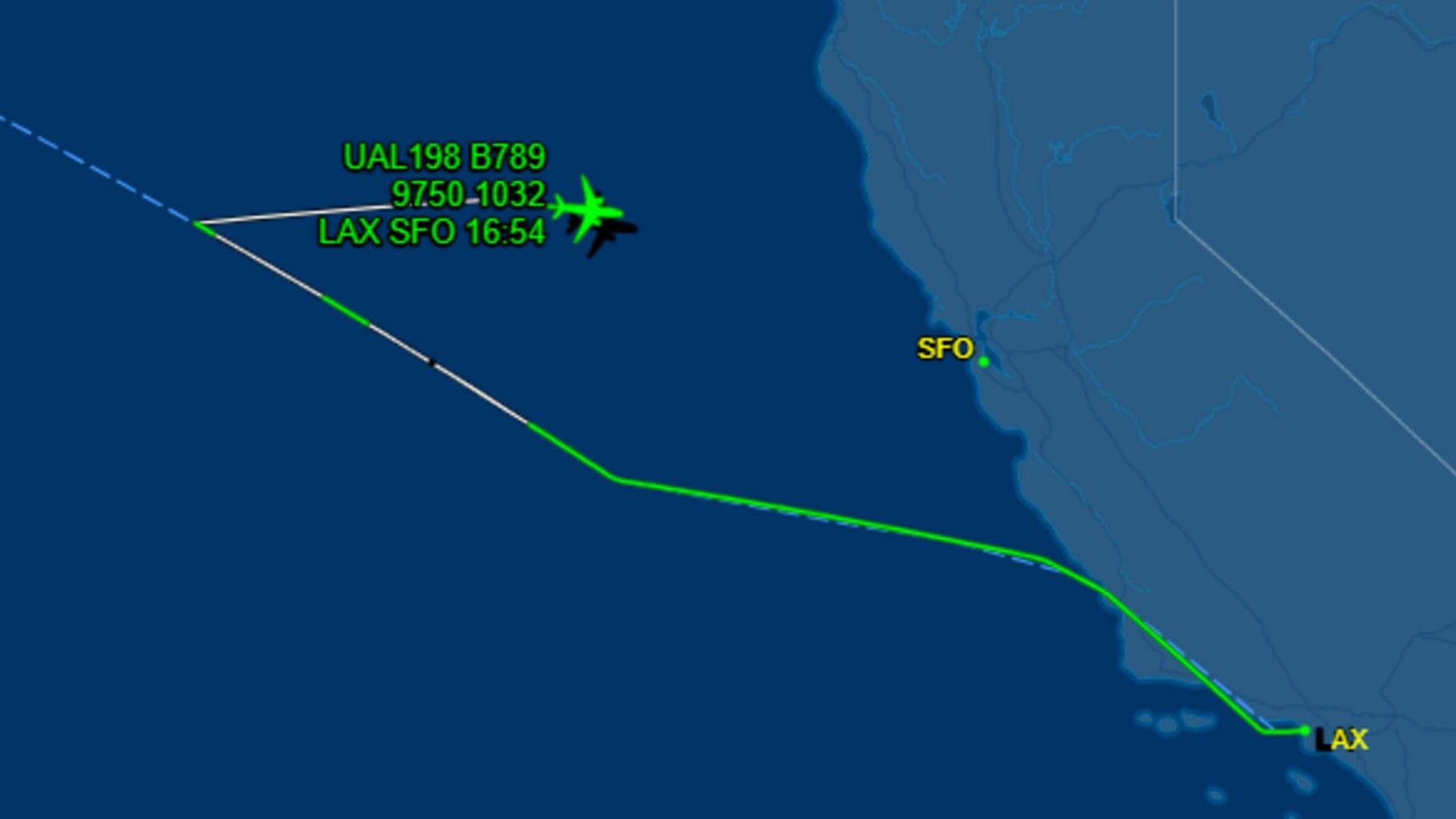 Die Route des Flugs: Zwei Stunden lang war alles planmäßig verlaufen, dann fiel dem Piloten sein Fehler auf.