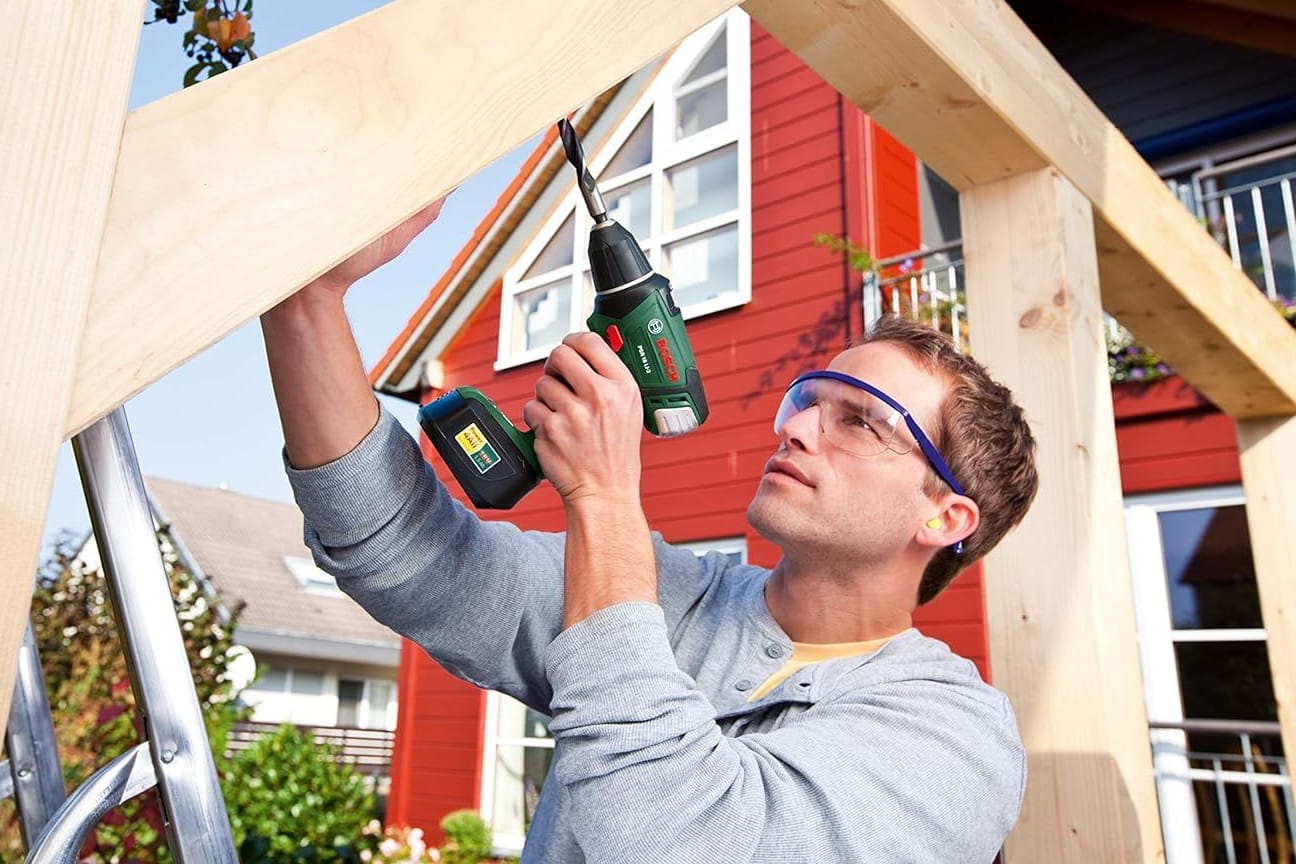 Allrounder für die Bohrmaschine: Mit diesem Bohrerset von Bosch sind Sie für vielseitige Anwendungsmöglichkeiten in Holz, Stein und Metall gewappnet.