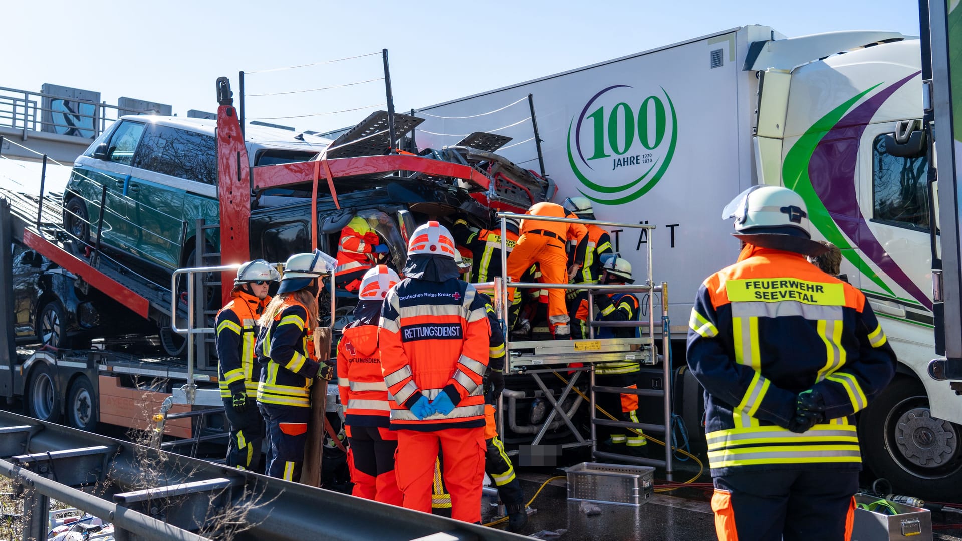 Schwerer Unfall: Auf der A1 zwischen Maschener Kreuz und Hamburg-Harburg ereignete sich der Unfall.