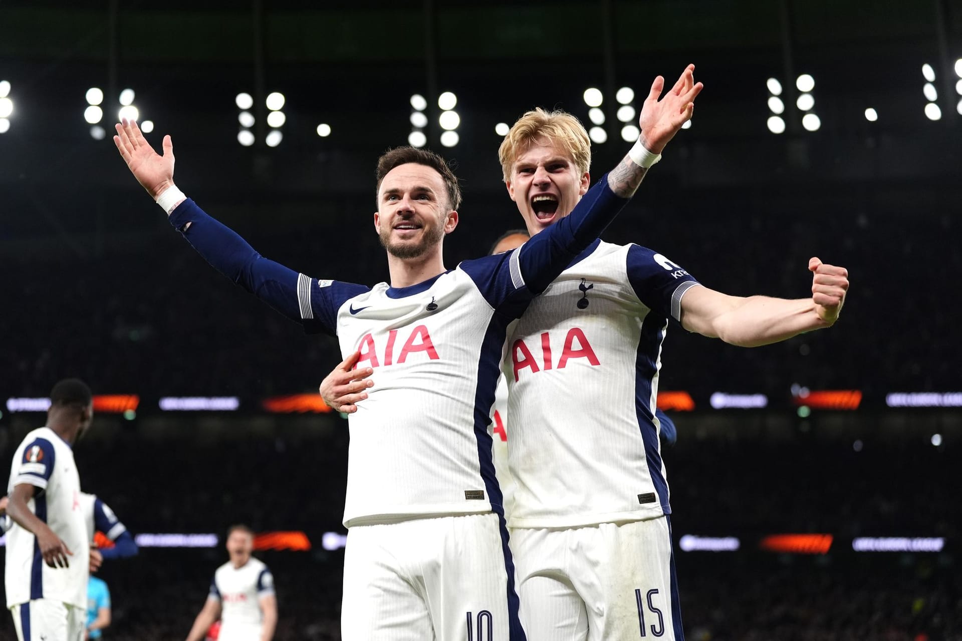 Tottenham Hotspur - AZ Alkmaar