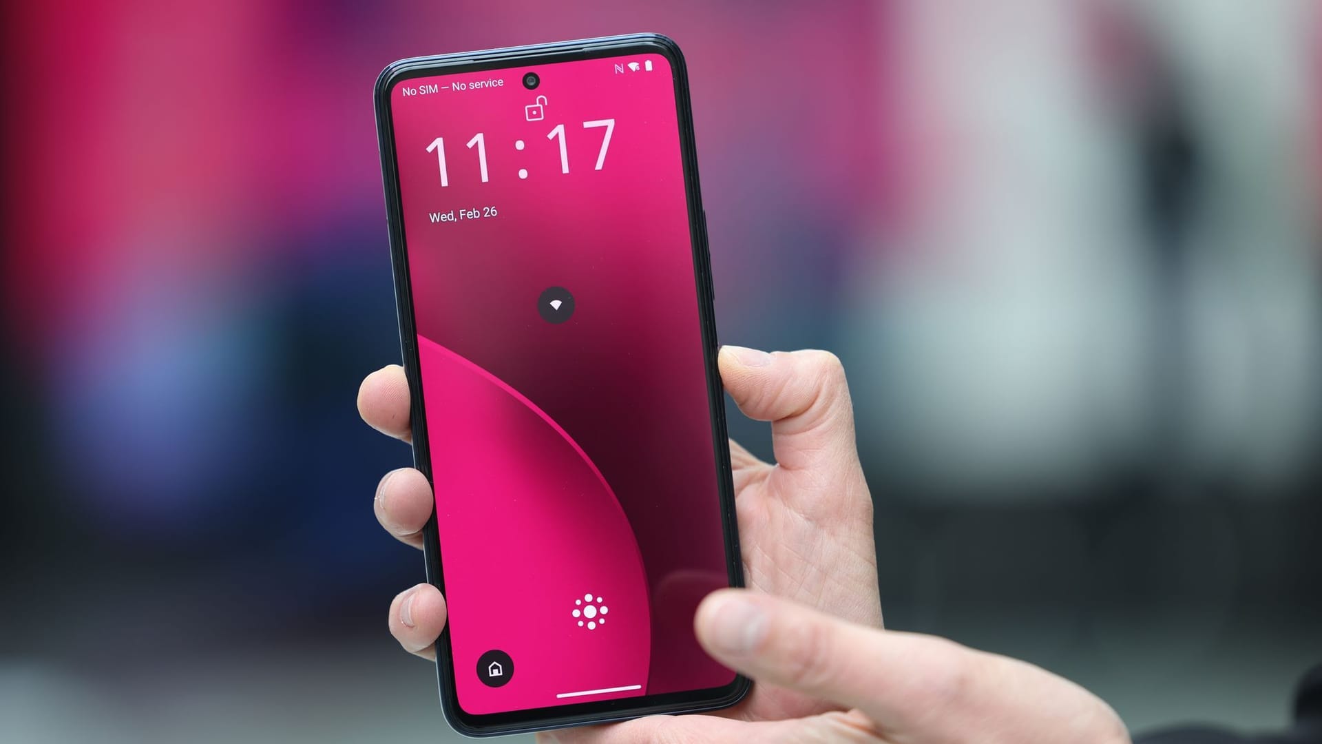 Telekom: Das neue KI-Phone der Deutschen Telekom hat keine sichtbaren Apps.