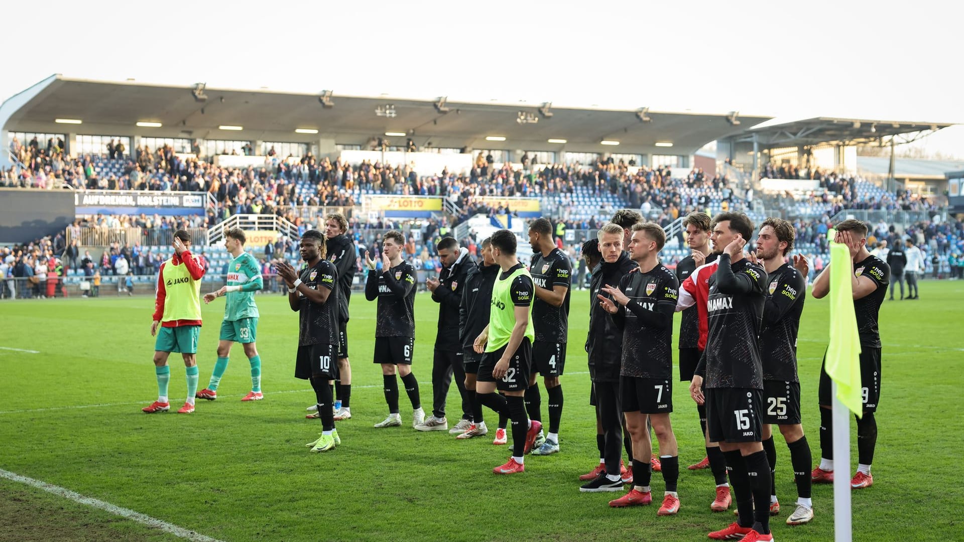 Holstein Kiel - VfB Stuttgart