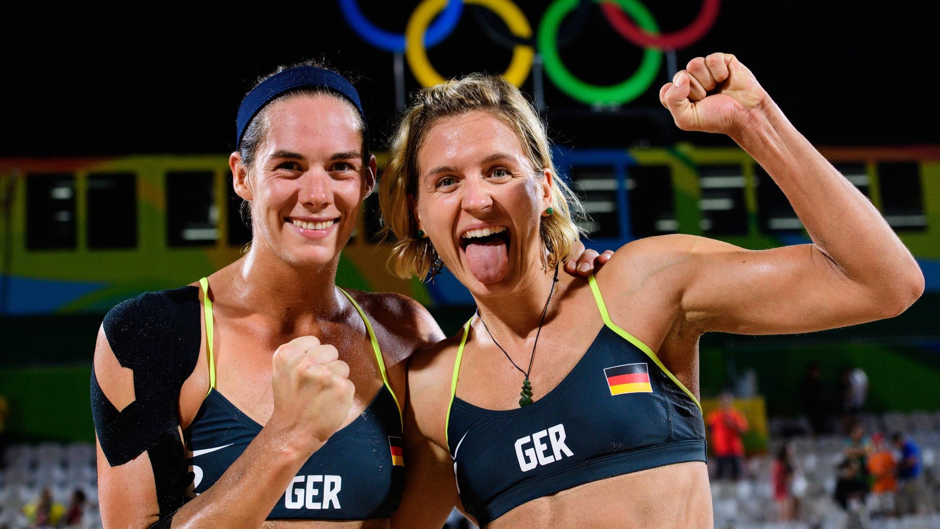 Laura Ludwig (r.) und Kira Walkenhorst in Rio de Janeiro.