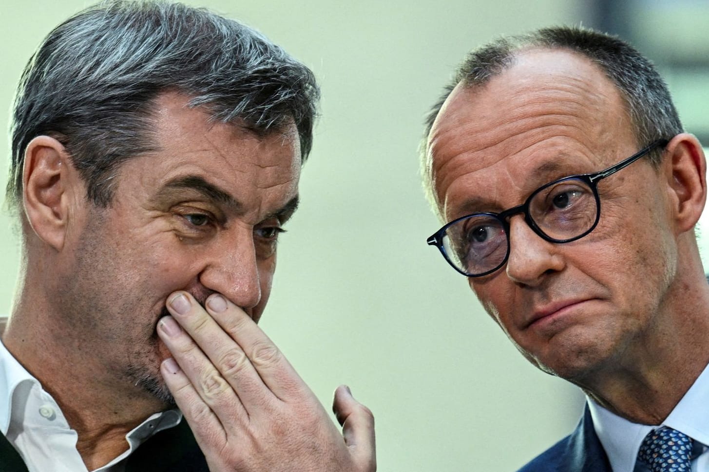 Friedrich Merz (r) mit Markus Söder: Sie brauchen eine Zwei-Drittel-Mehrheit.