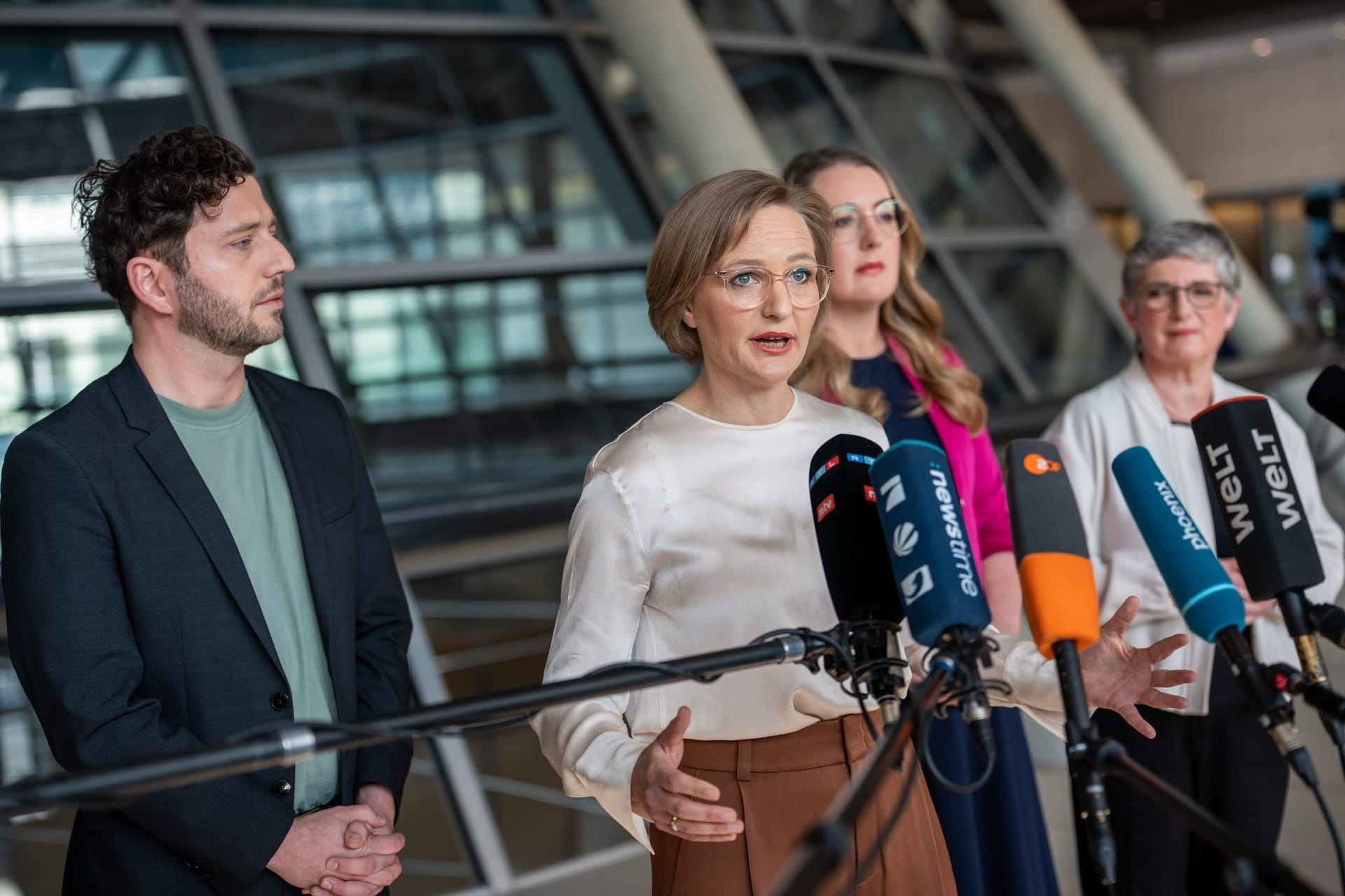 Frakionssitzungen im Bundestag