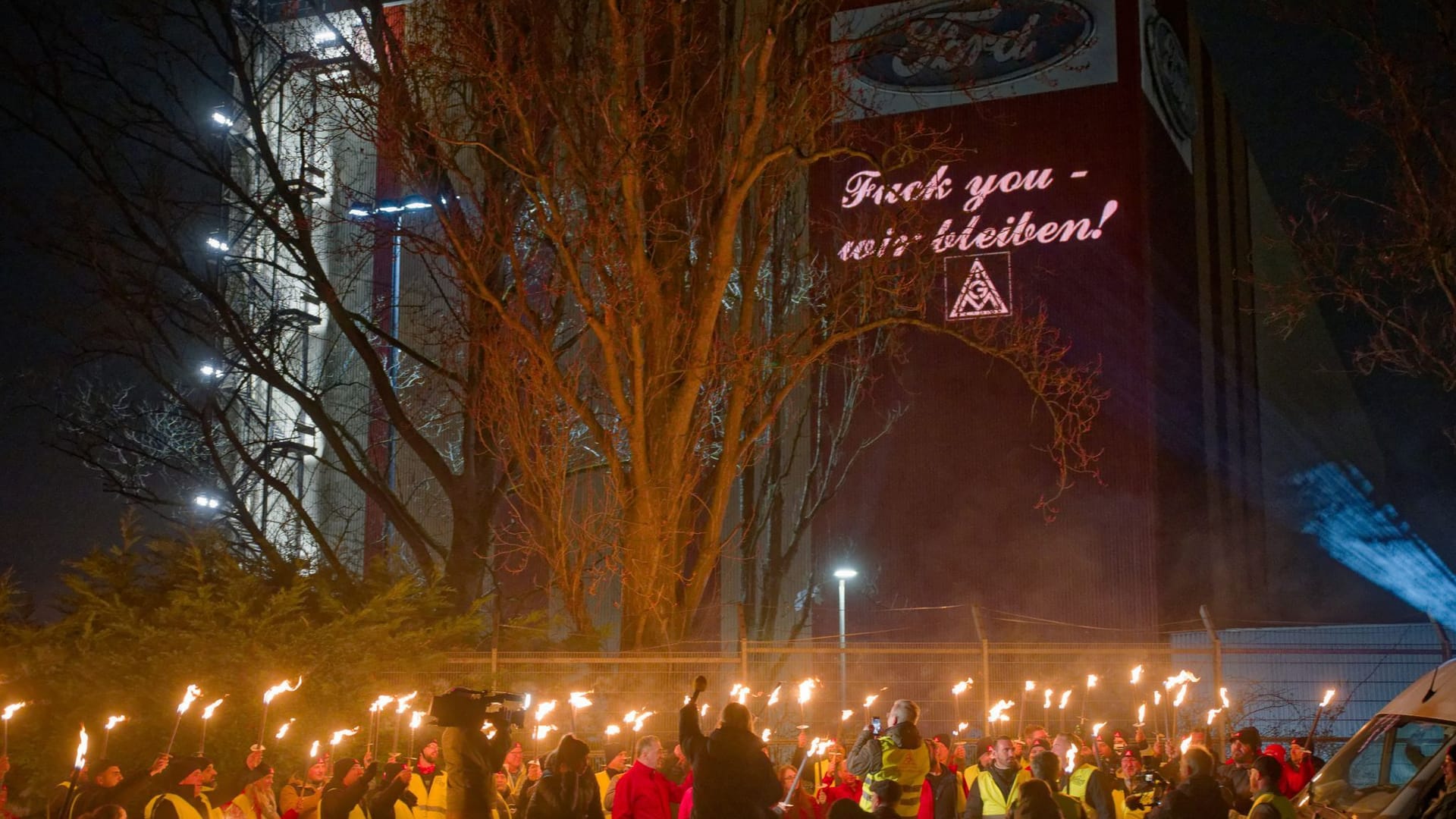 Protestaktion von Ford-Mitarbeitern gegen Pläne des Managements