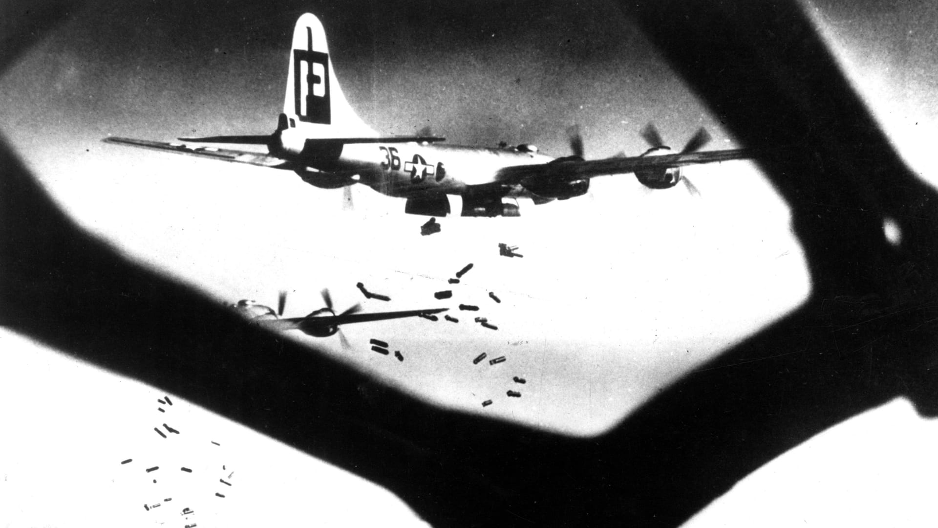 US-Bomber vom Typ B-29 Superfortress: Der größte konventionelle Luftangriff aller Zeiten fand im März 1945 auf Tokio.