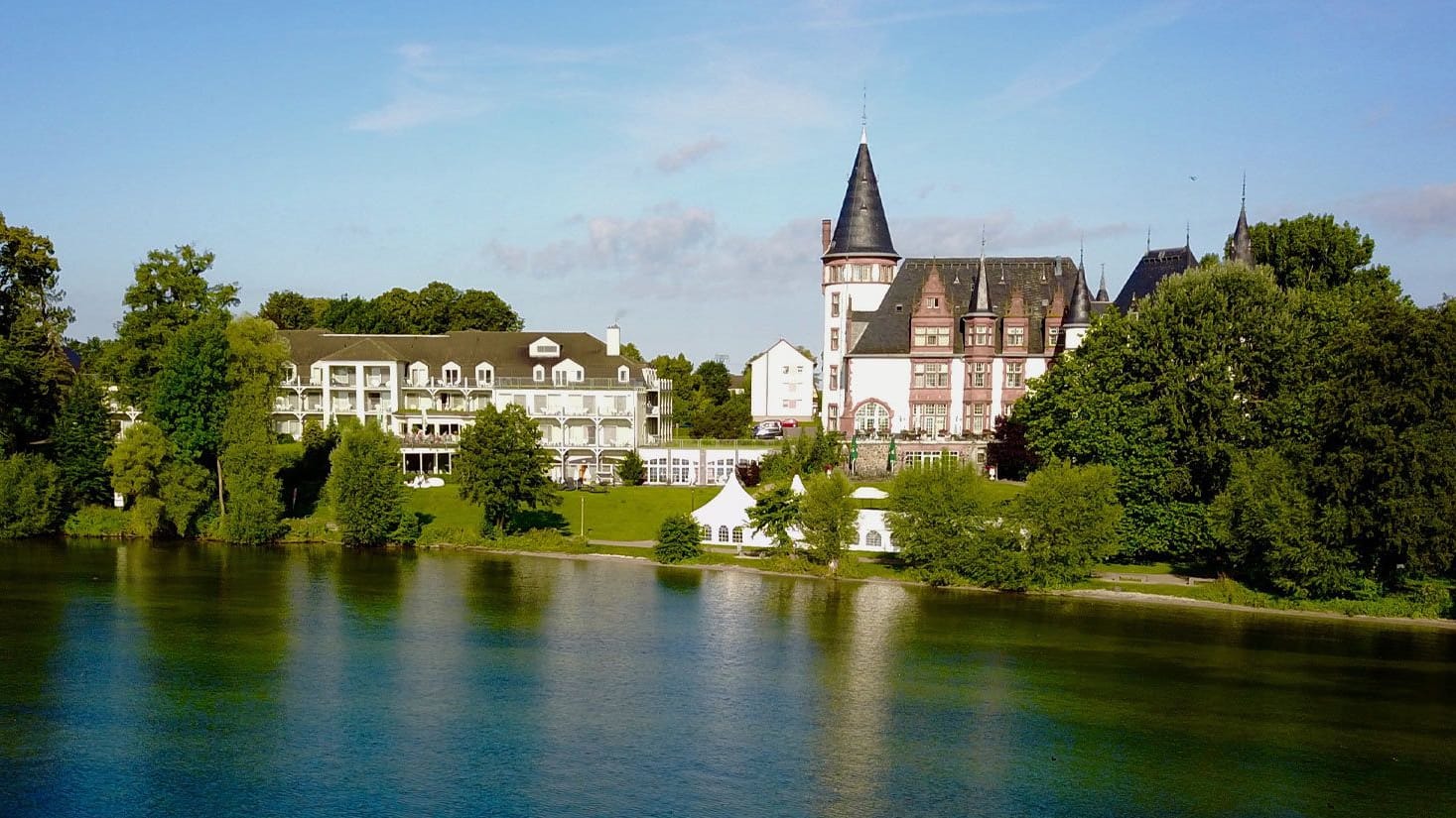 Genießen Sie eine erholsame Auszeit im Resort & Spa direkt an der Müritz.