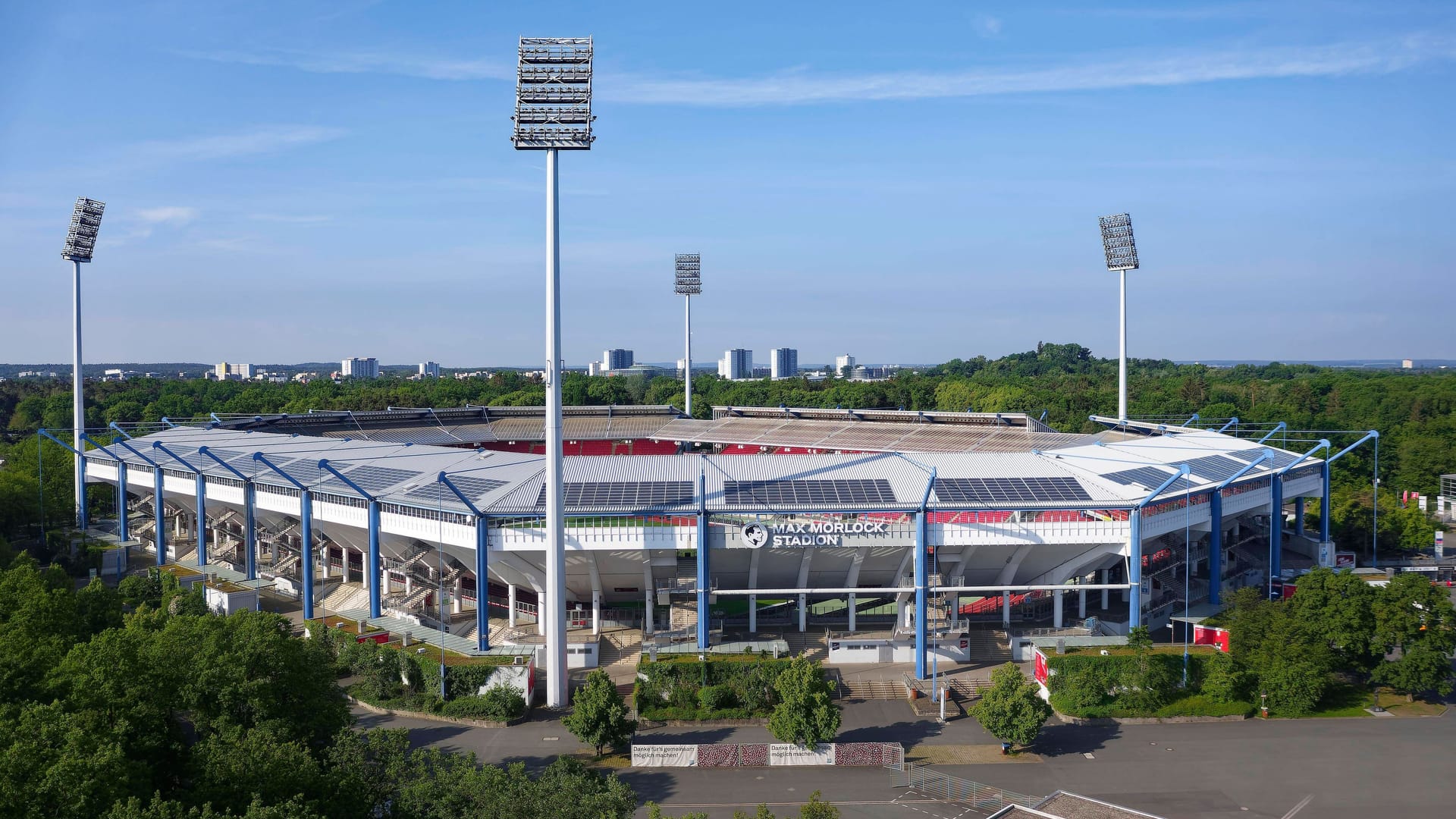 Das Max-Morlock-Stadion (Archivbild): Bekannt ist es vor allem für seine achteckige Form.