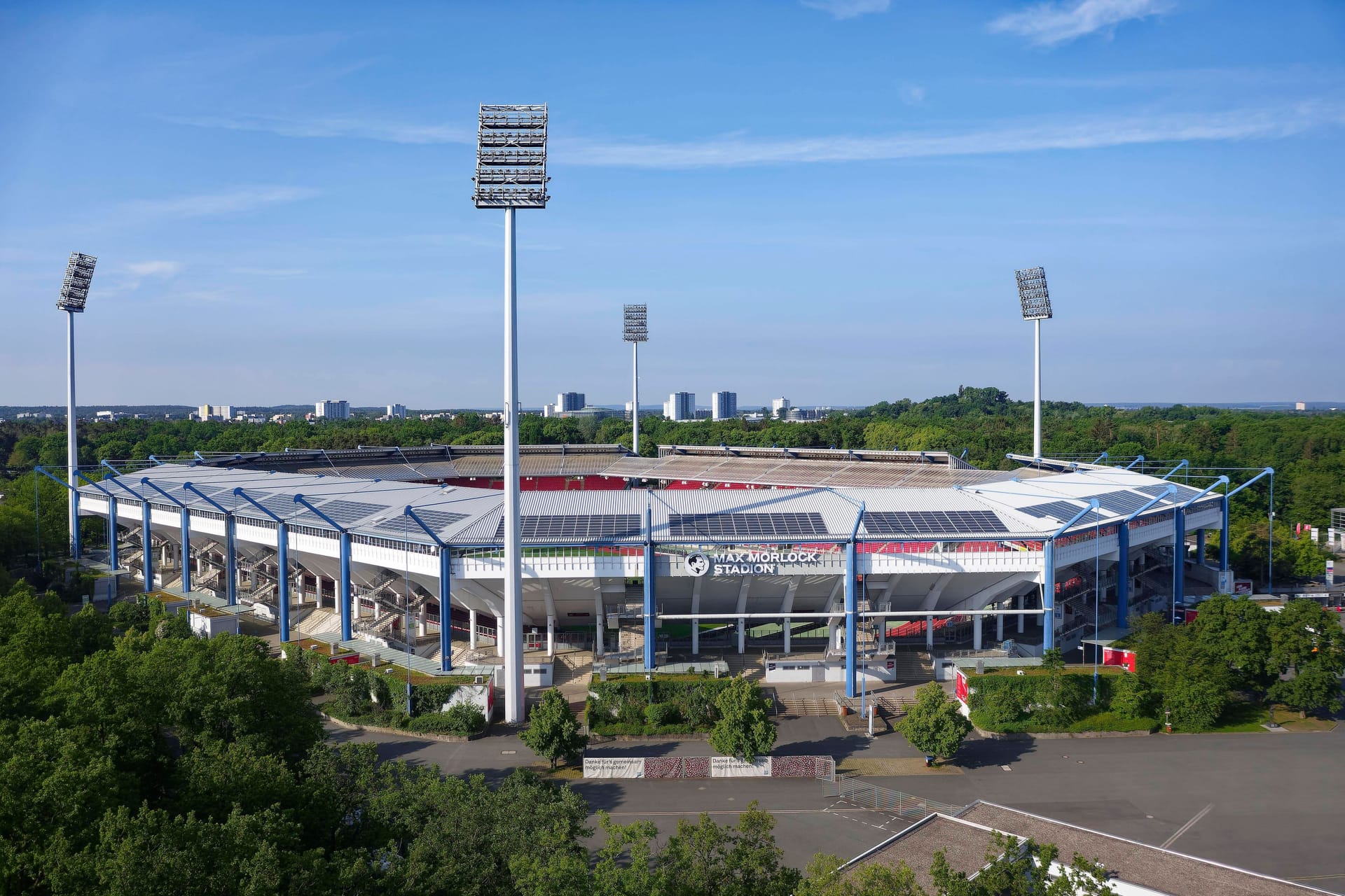 Das Max-Morlock-Stadion (Archivbild): Bekannt ist es vor allem für seine achteckige Form.