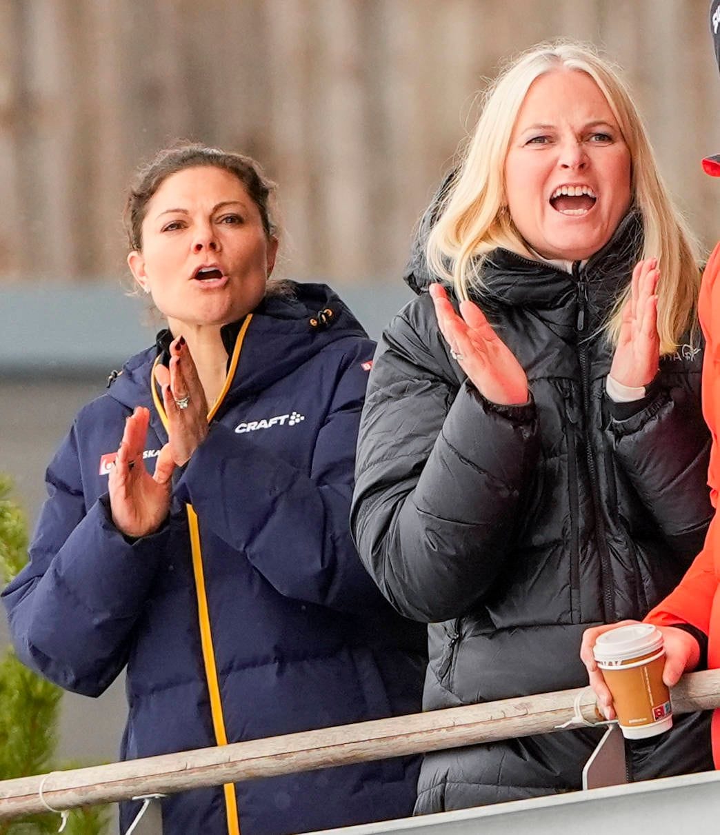 Schwedens Kronprinzessin Victoria und die norwegische Royal Mette-Marit feuerten die Sportler an.