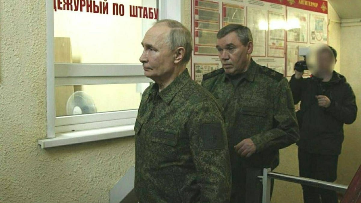 ukraine-krieg-russland-putin-besucht-soldaten-in-kursk