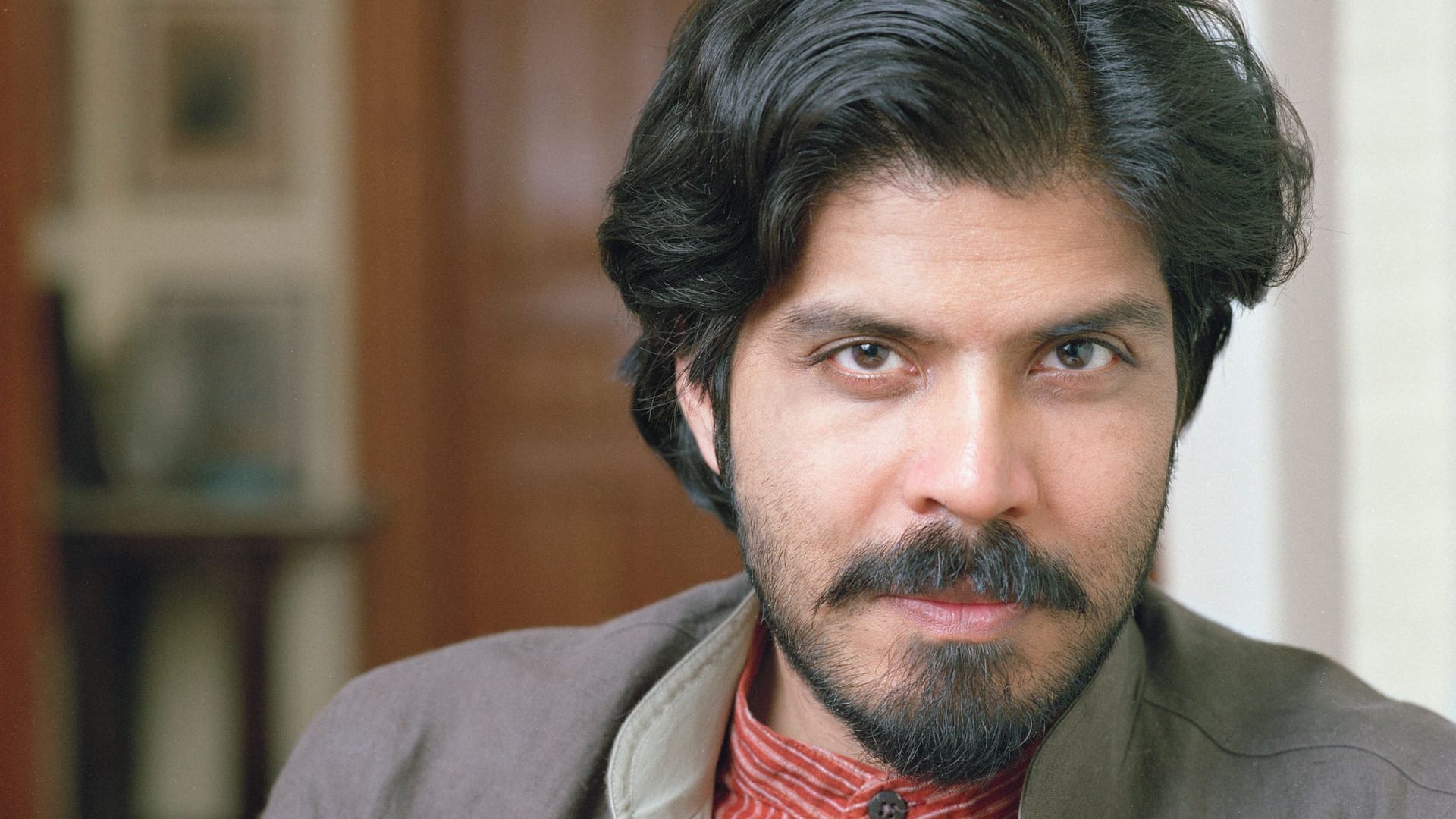 Pankaj Mishra: Der indische Schriftsteller warnt vor einem Rückfall in die Barbarei.