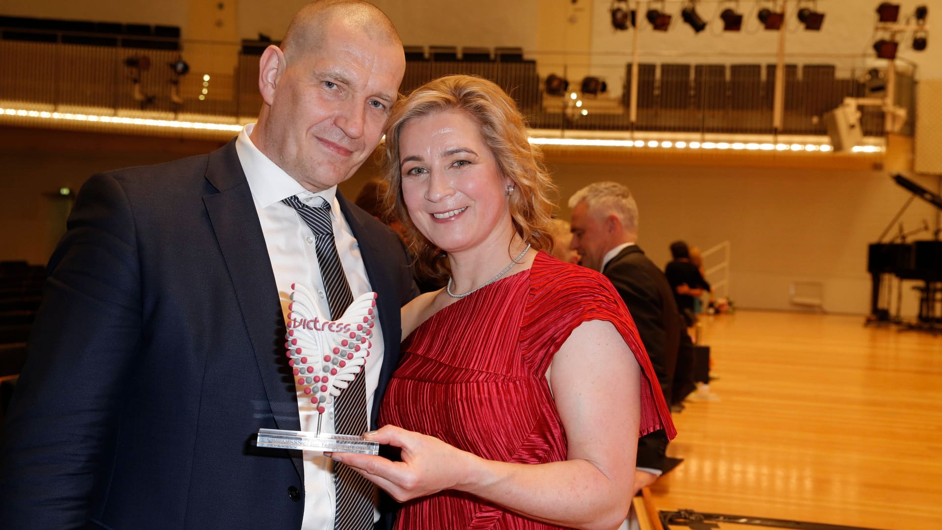 Matthias Große (l.) und Claudia Pechstein im Jahr 2019.