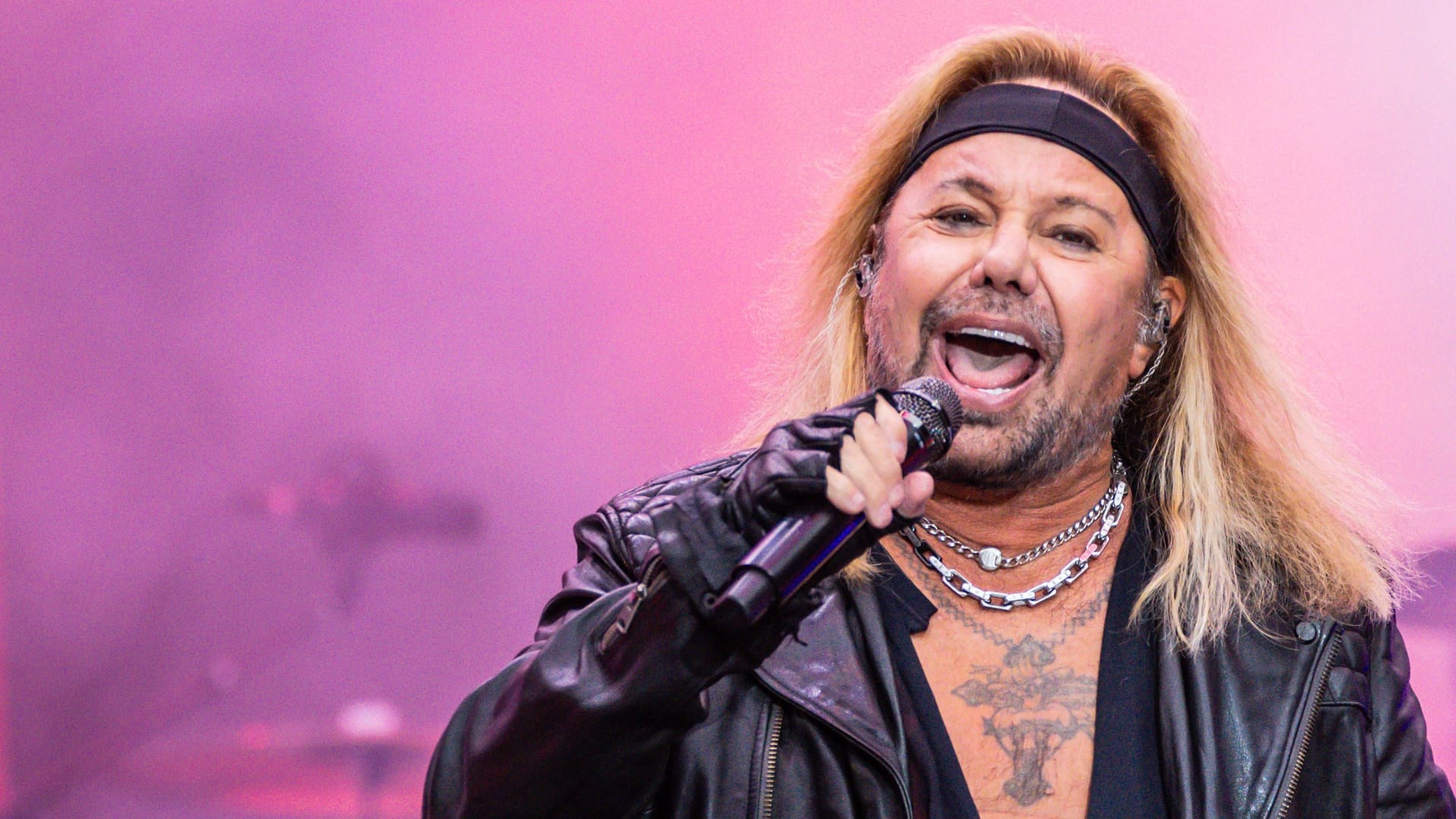 Möetley Crüe: Vince Neil ist der Frontmann der Band.