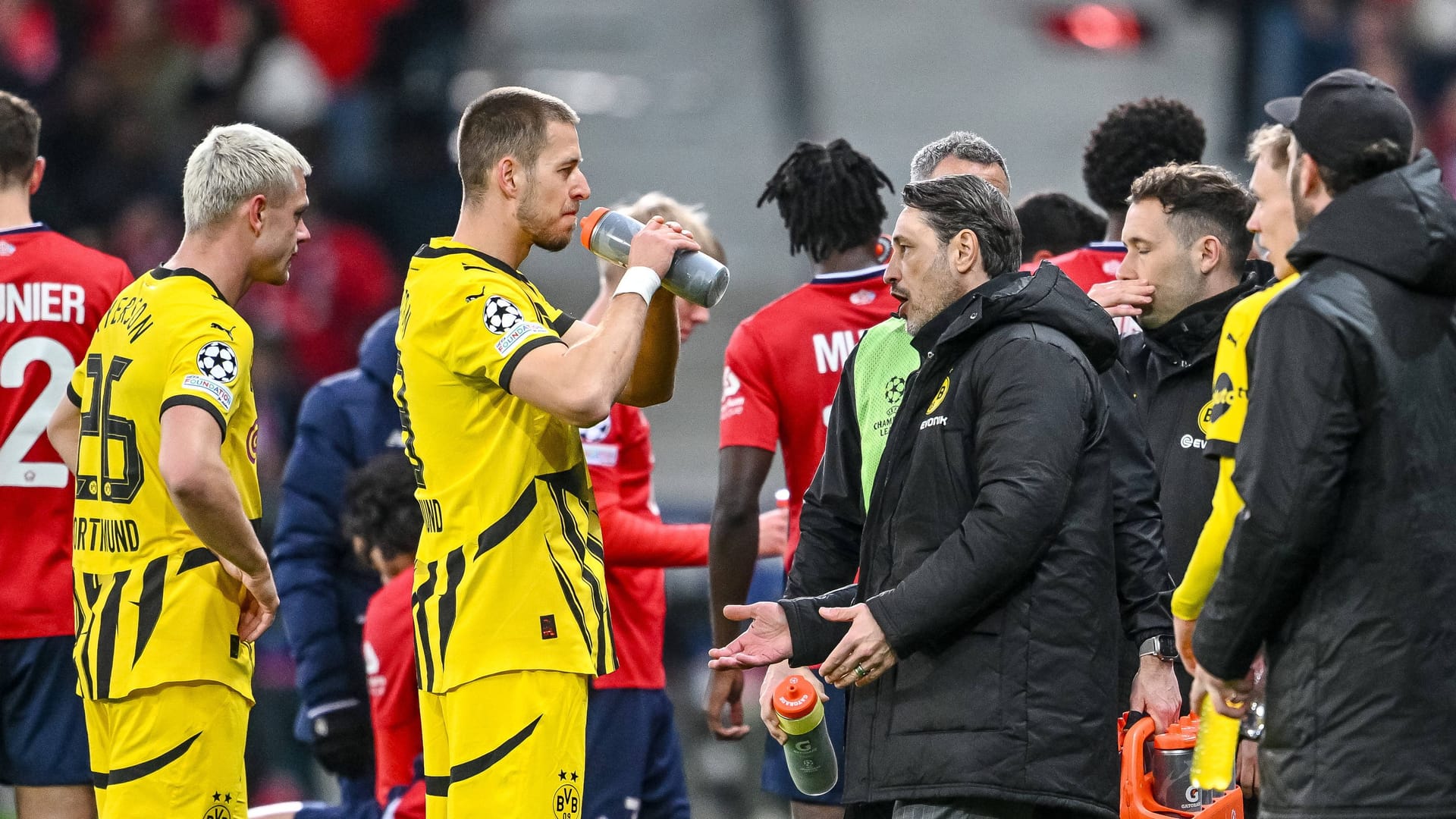 Spielunterbrechung beim BVB: Die Pause hatte einen bestimmten Grund.