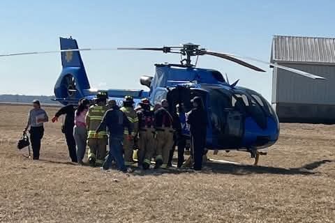 Ein Rettungshubschrauber kam zum Einsatz: Die schwer verletzte Amerikanerin wurde in ein Krankenhaus gebracht.