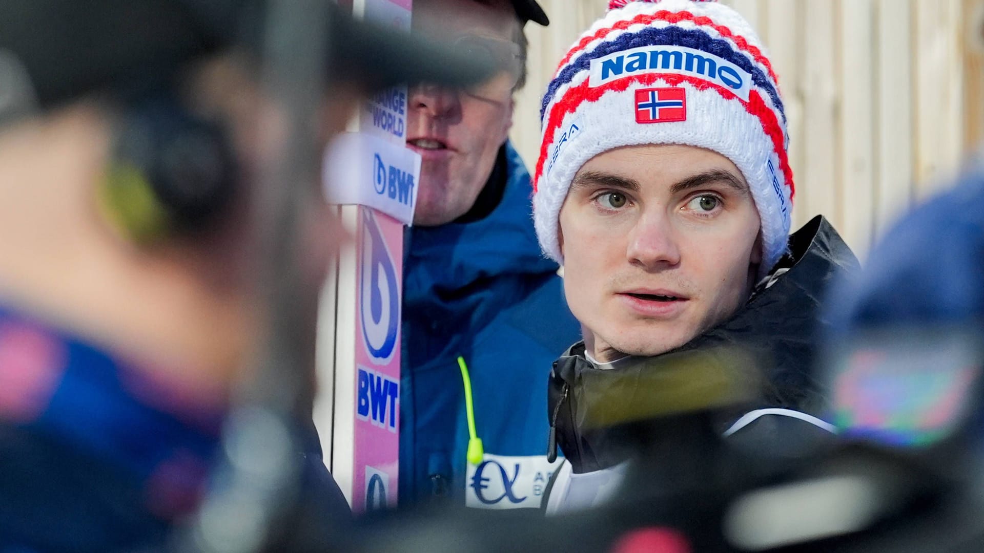 Marius Lindvik: Der Norweger gewann WM-Gold von der Normalschanze.