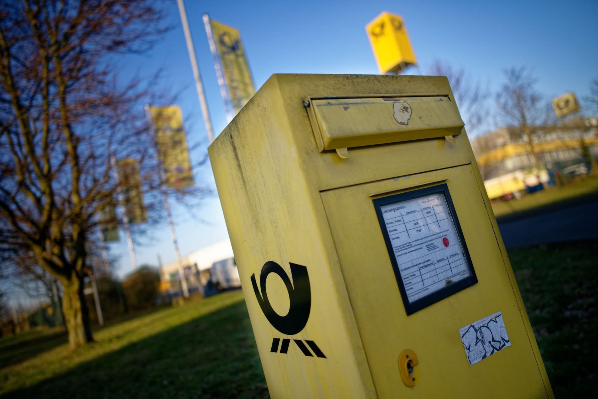 Briefkasten der Deutschen Post