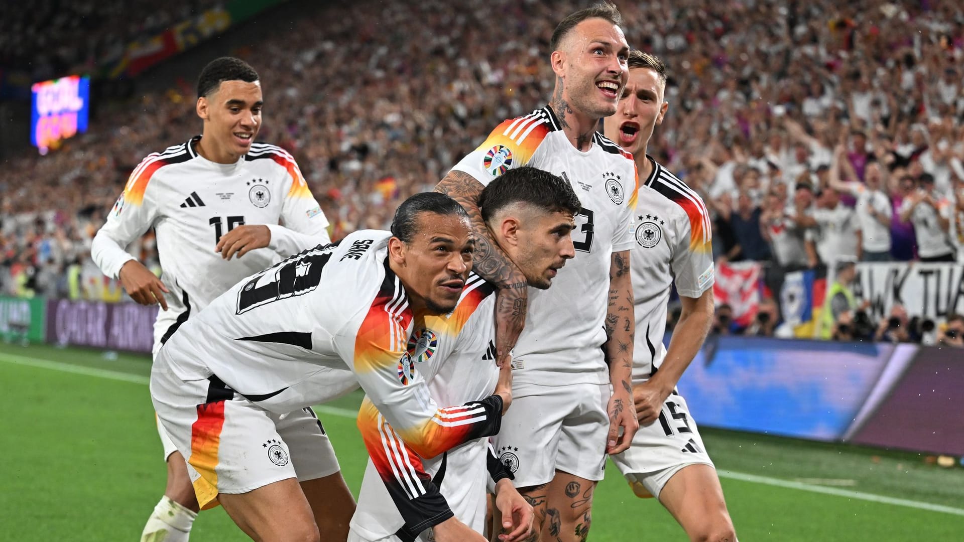 Fußball-Nationalmannschaft