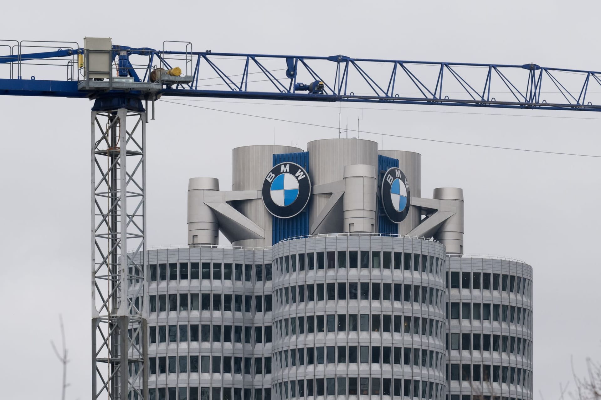 BMW AG - Jahreszahlen 2024