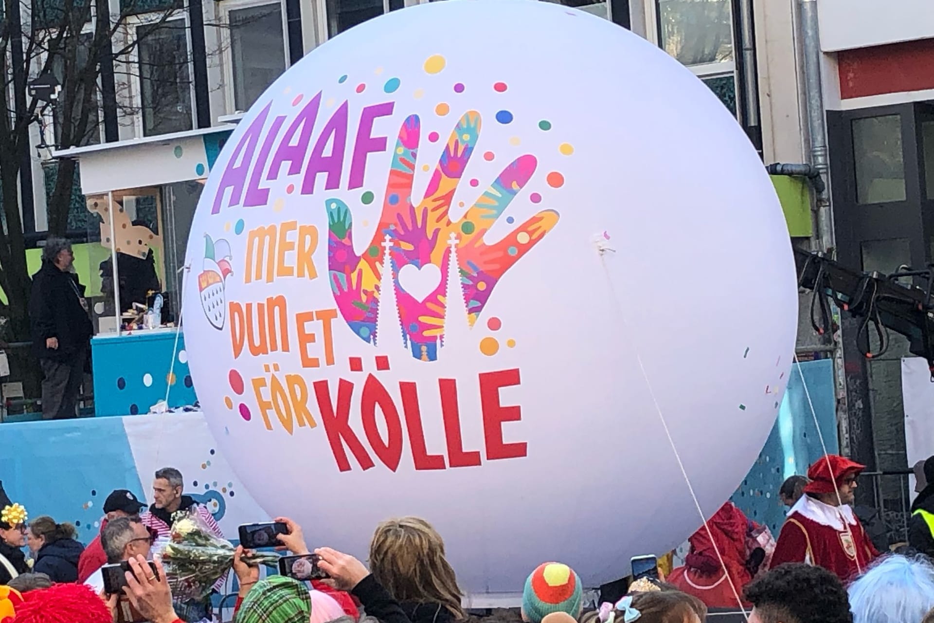 Das neue Sessionsmotto steht fest: "Alaaf, mer dun et för Kölle".