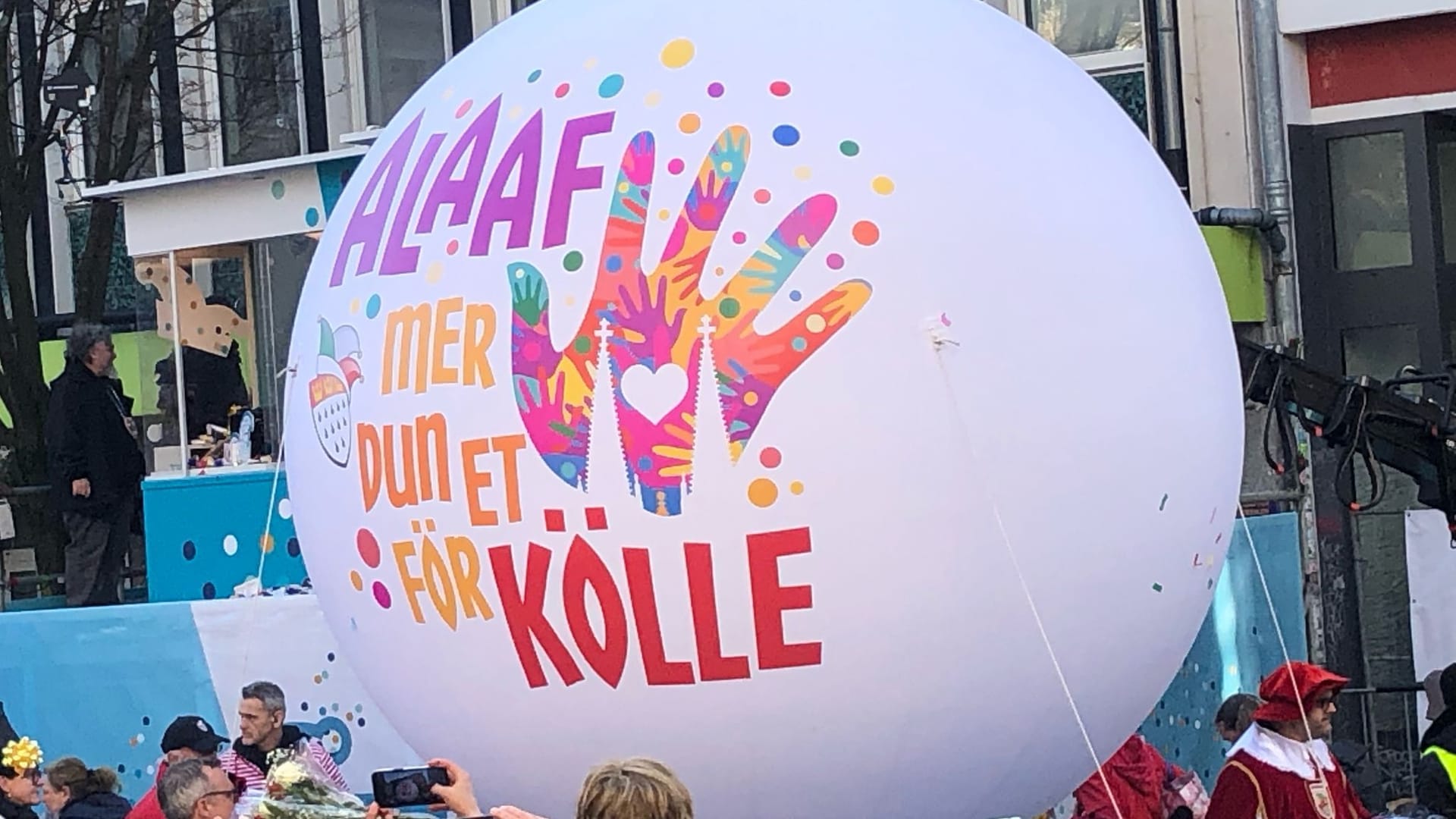 Das neue Sessionsmotto steht fest: "Alaaf, mer dun et för Kölle".