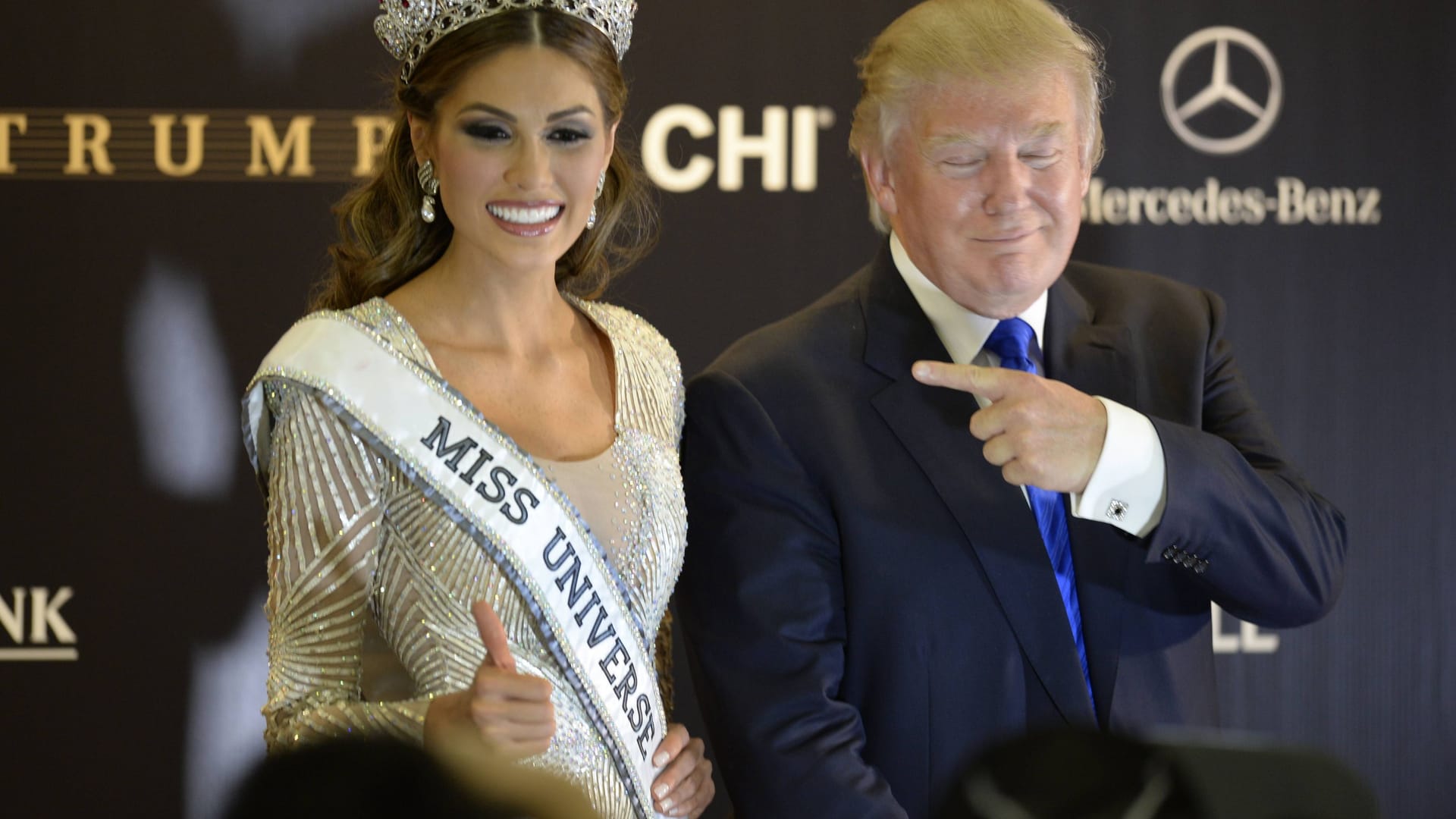 Donald Trump posiert 2013 mit der Miss Universe Gabriela Isler in Moskau.