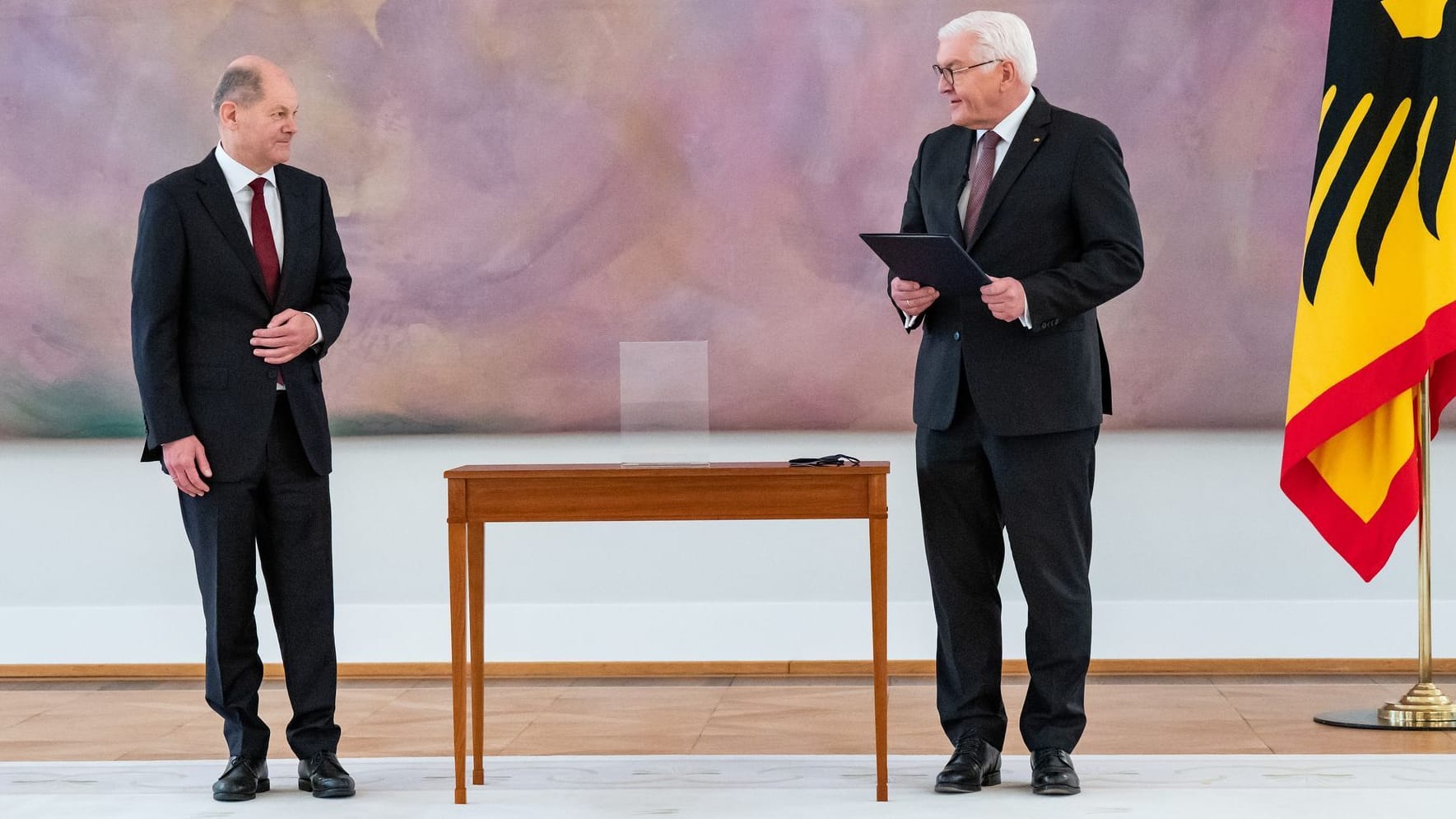 Bundespräsident ernennt neue Bundesregierung