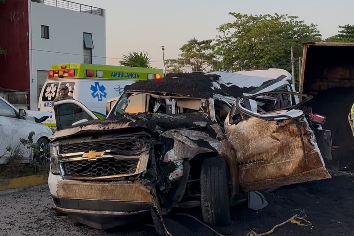 Das Wrack des ausgebrannten Autos: Ein tragischer Unfall kostete Influencerin Elise Caffee das Leben.