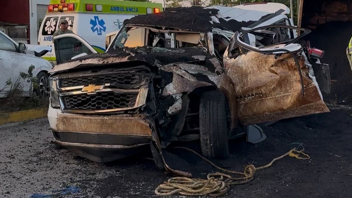 Das Wrack des ausgebrannten Autos: Ein tragischer Unfall kostete Influencerin Elise Caffee das Leben.