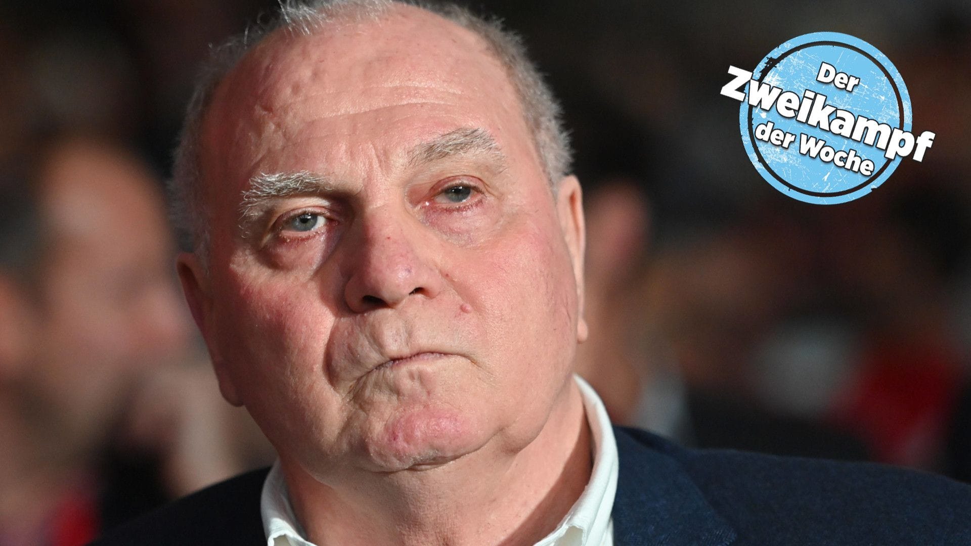 Uli Hoeneß bei der Jahresversammlung des FC Bayern im Dezember. Bei seinem Verein feierte er direkt nach seinem Gefängnisaufenthalt 2016 sein Comeback. Talkshows und Politsendungen blieb er zunächst fern.