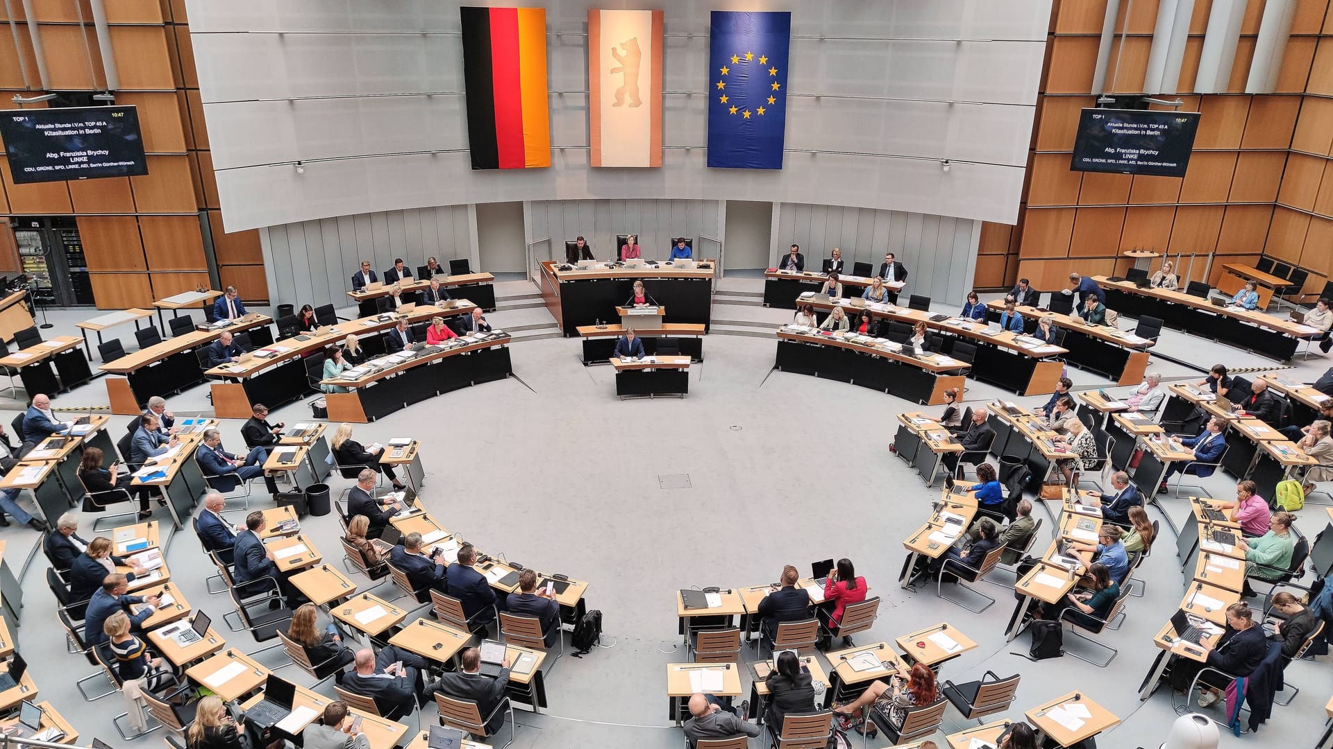 News Bilder des Tages Berlin, Deutschland, 26.09.2024: Berliner Abgeordnetenhaus: 53. Sitzung: Sitzung des Berliner Abgeordnetenhauses