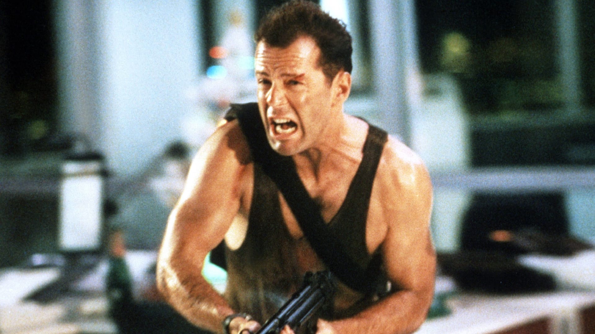 "Stirb langsam" (1988): Als John McClane wurde Willis endgültig zum Star. Es folgten vier weitere Filme der "Die Hard"-Reihe.