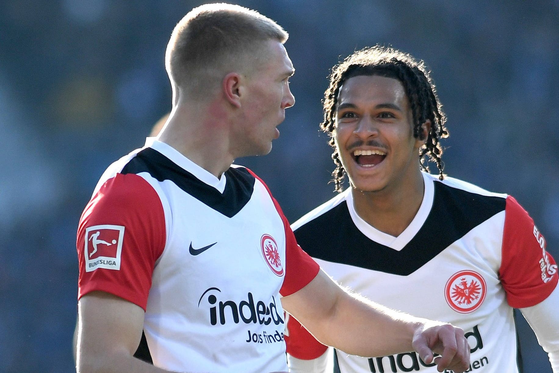 Jean-Mattéo Bahoya (r.) feiert mit Rasmus Kristensen: Der Franzose war so schnell wie kein anderer.