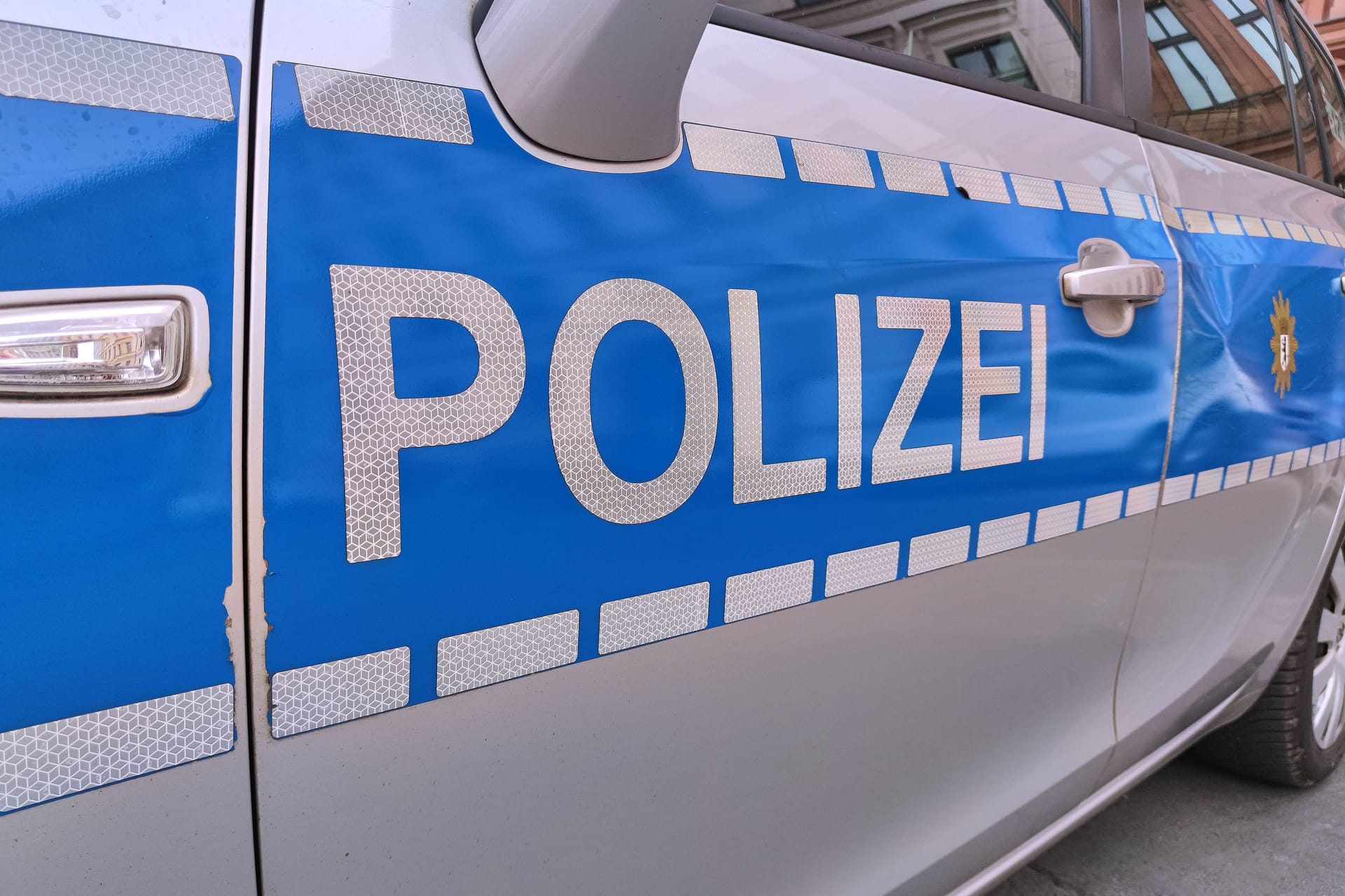 Streifenwagen (Symbolbild): Ein vermisster Jugendlicher ist wieder da.