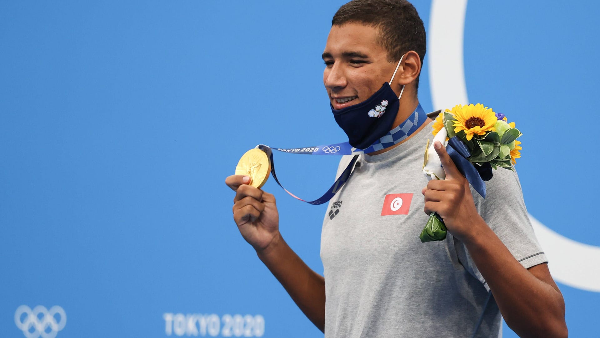Ahmed Hafnaoui mit seiner Goldmedaille: In Tokio feierte er den größten Erfolg seiner Karriere.