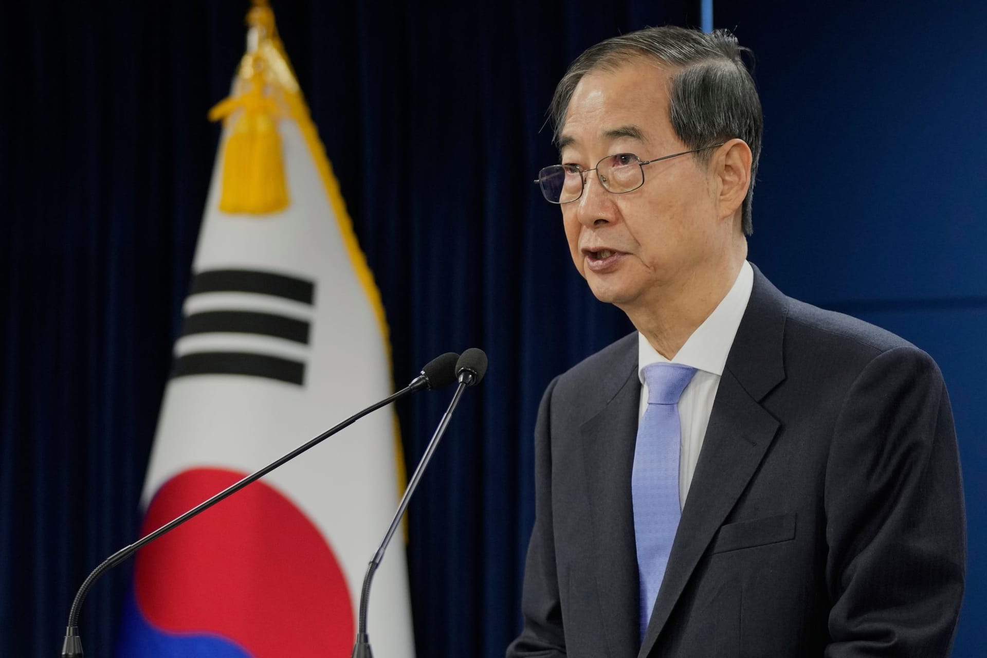 Südkoreas Premier und Übergangspräsident Han Duck Soo
