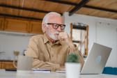 Mit Erwerbsminderung arbeiten: Erhöhen die Beiträge die EM-Rente?