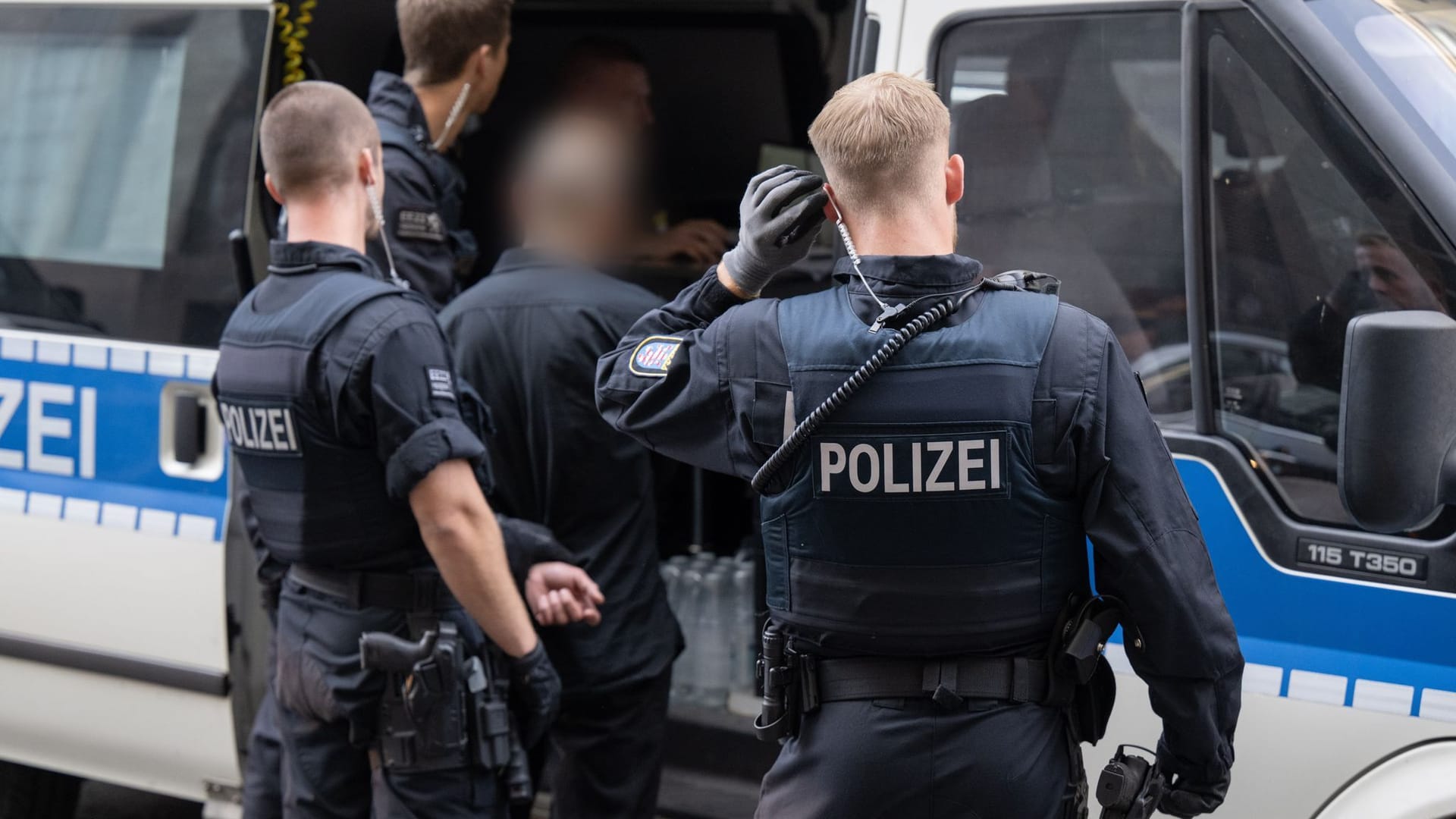 Razzia im Bahnhofsviertel Frankfurt