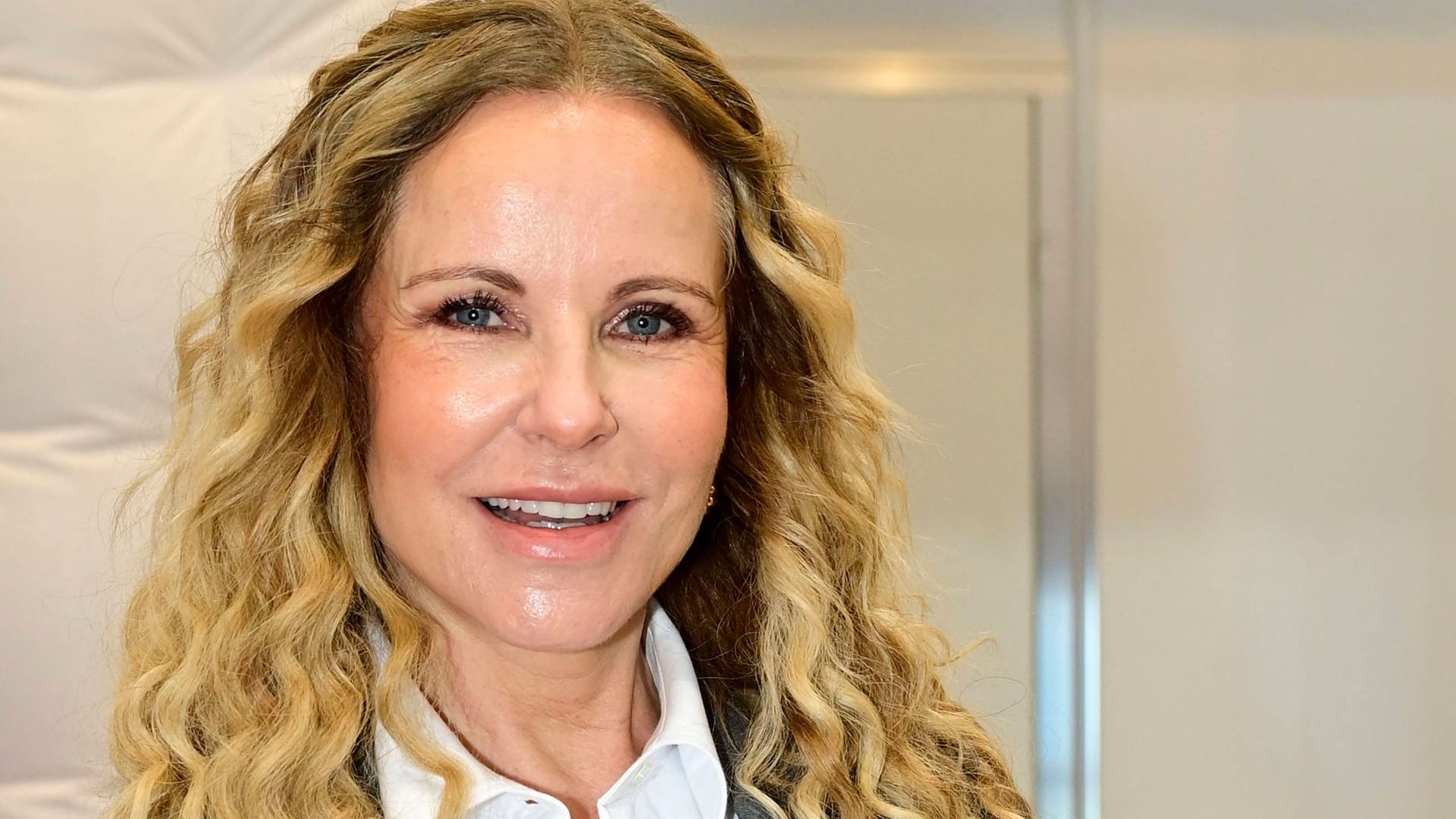 Katja Burkard: Die RTL-Moderatorin ist für ihre blonden Locken bekannt. Katja Burkard: Die RTL-Moderatorin ist für ihre blonden Locken bekannt.