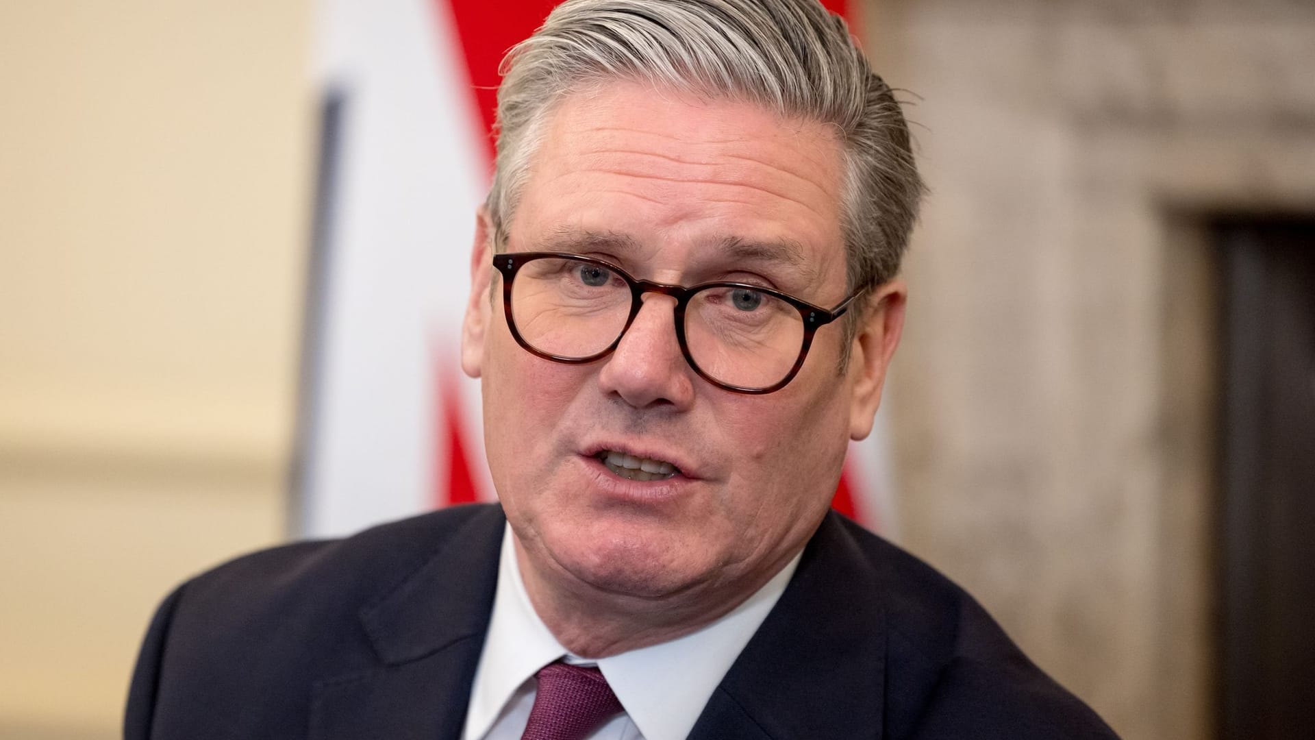Der britische Premierminister Keir Starmer will die Serie an Schulen zeigen lassen.