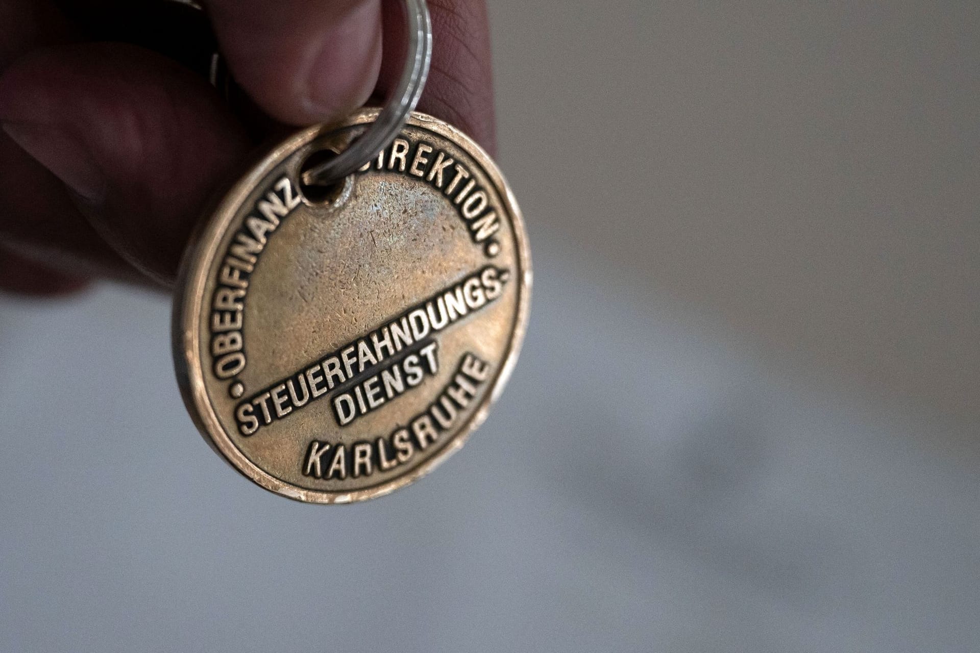 Dienstmarke der Steuerfahndung Baden-Württemberg Dienstmarke der Steuerfahndung Baden-Württemberg