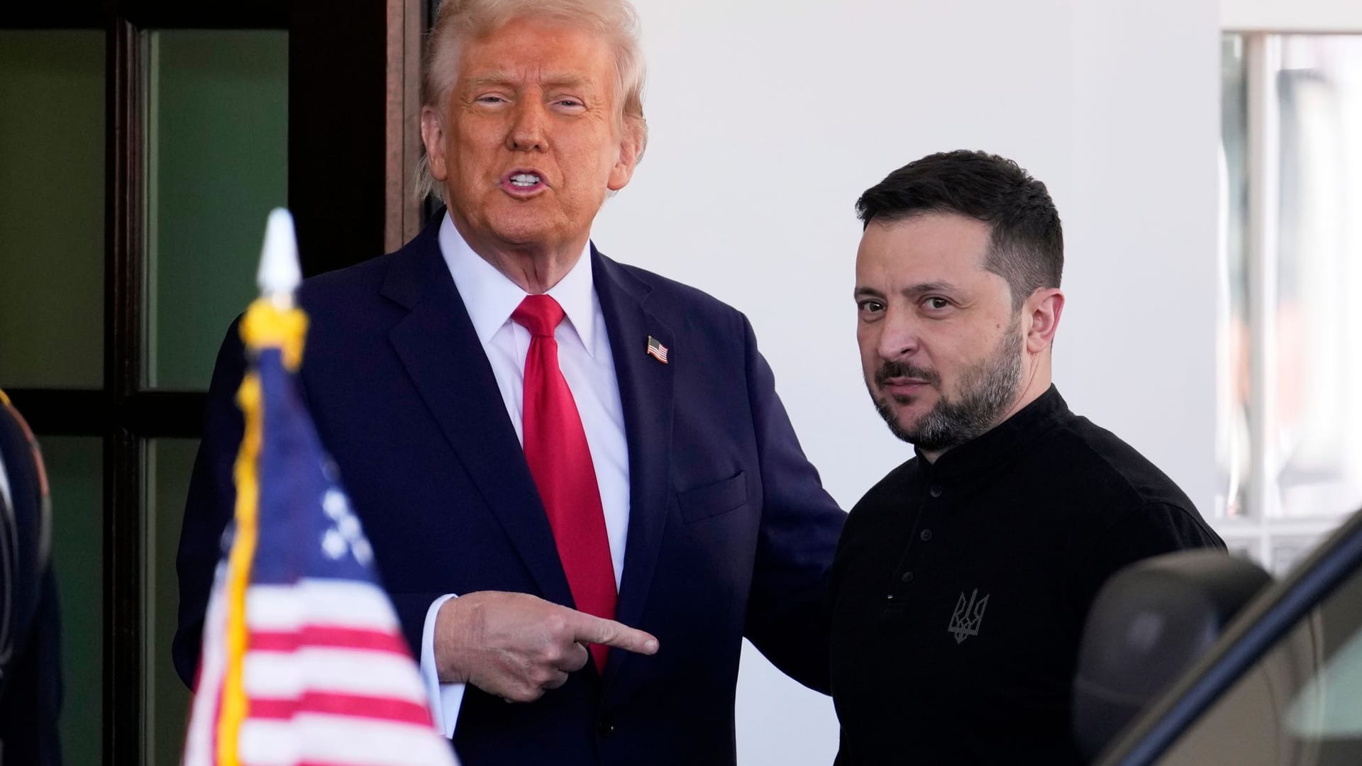 Präsident Trump (l.) heißt sein ukrainisches Gegenüber Selenskyj im Weißen Haus willkommen (Archivbild).