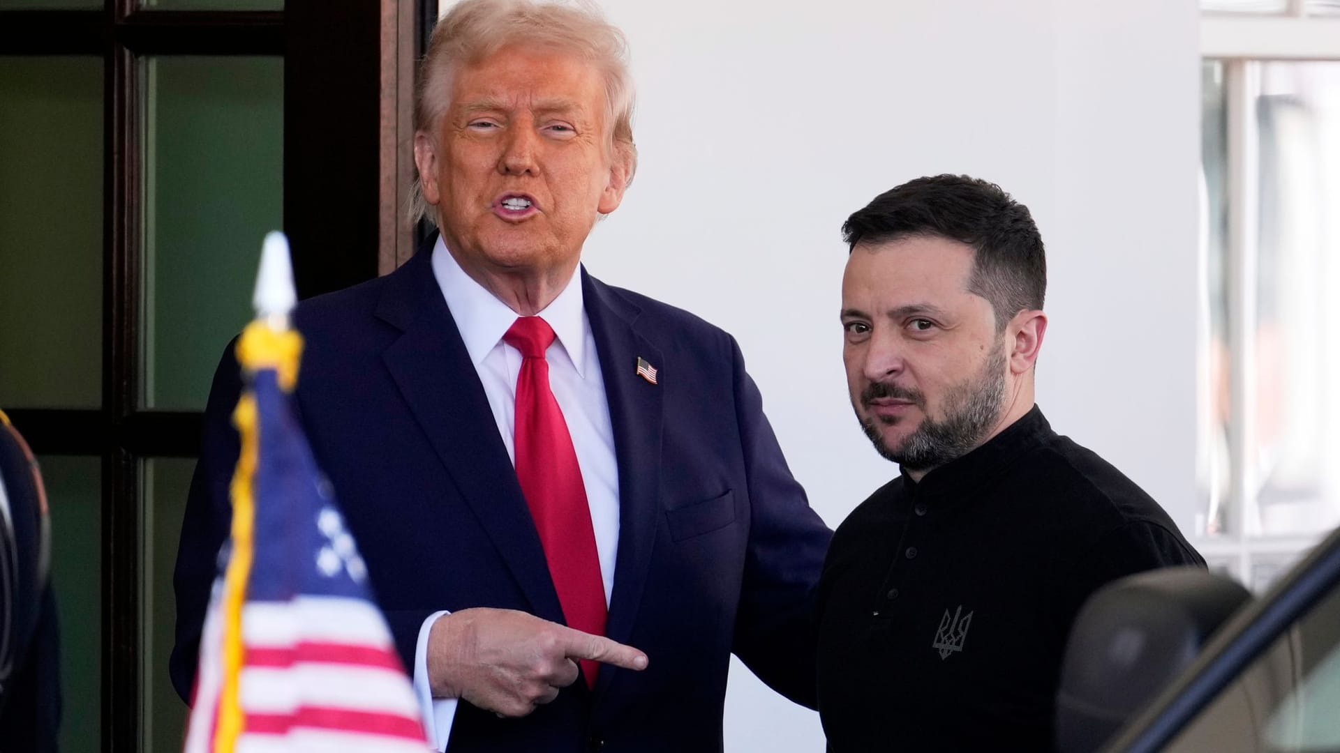 Präsident Trump (l.) heißt sein ukrainisches Gegenüber Selenskyj im Weißen Haus willkommen (Archivbild).
