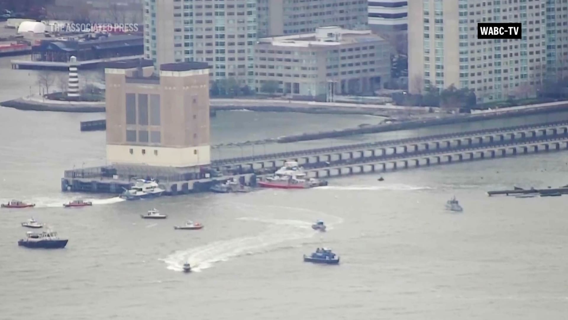 Hubschrauber Verunglückt in New -York